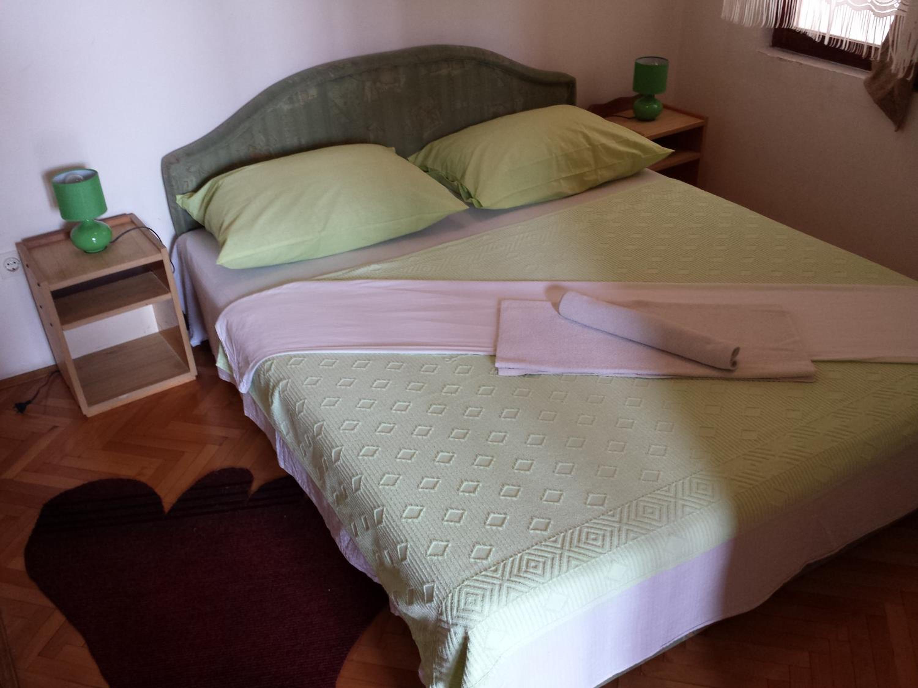 One-Bedroom Apartment with Terrace photo 1