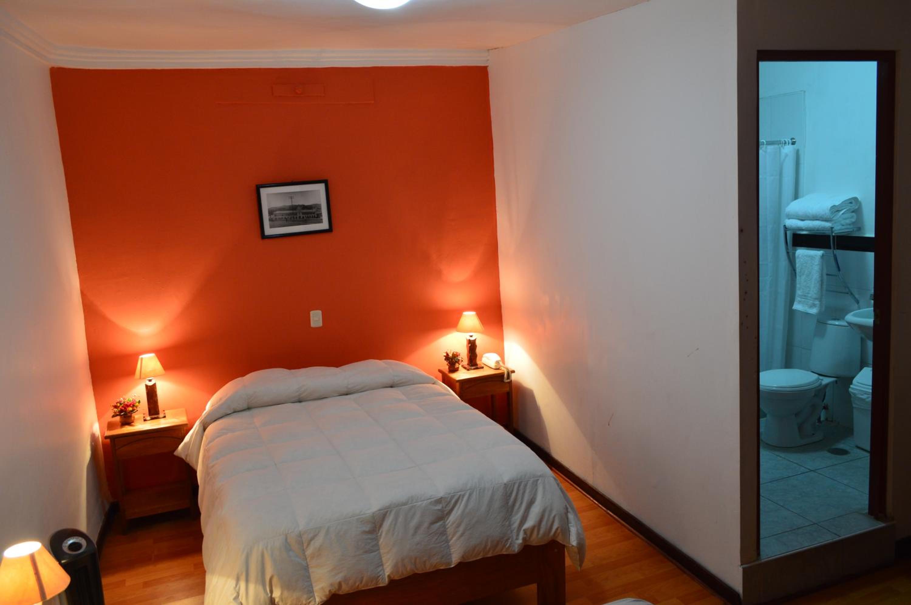 Executive Single Room with Bathroom photo 3