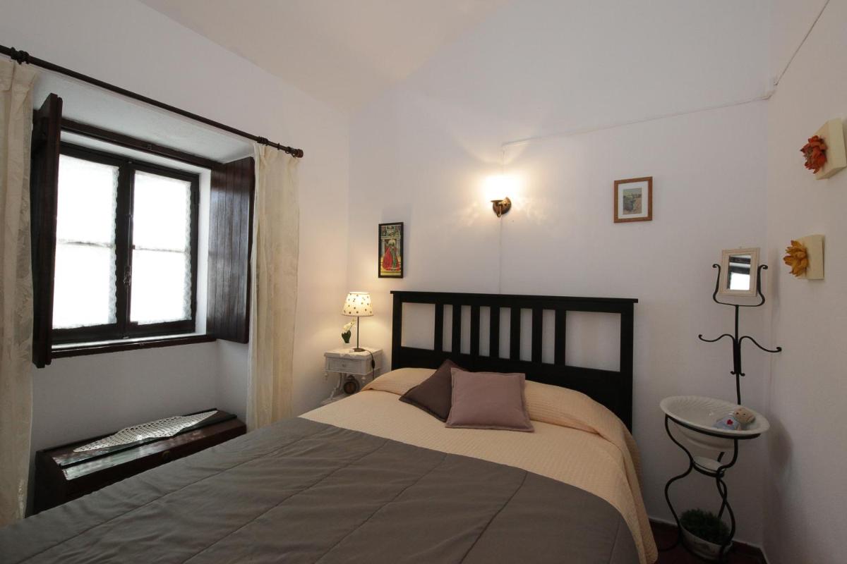 Three-Bedroom Chalet photo 1