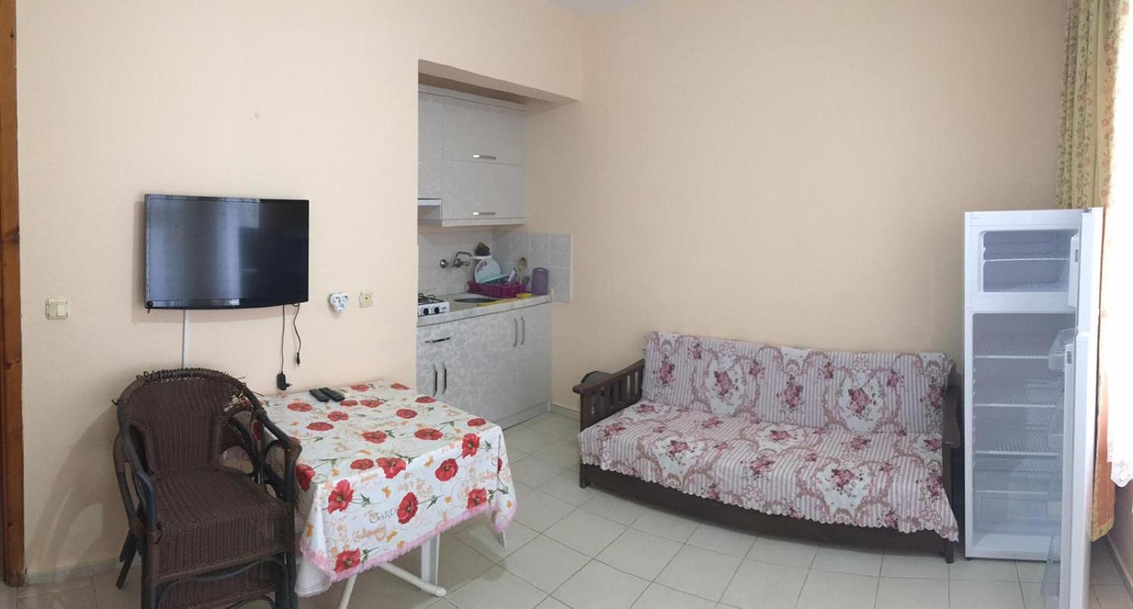 Apartment with Garden View photo 3