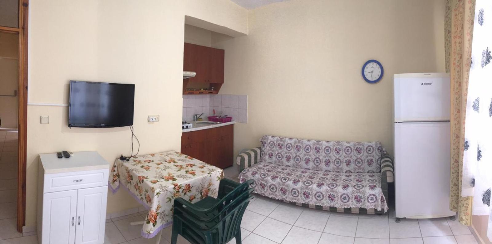 Apartment with Garden View photo 2