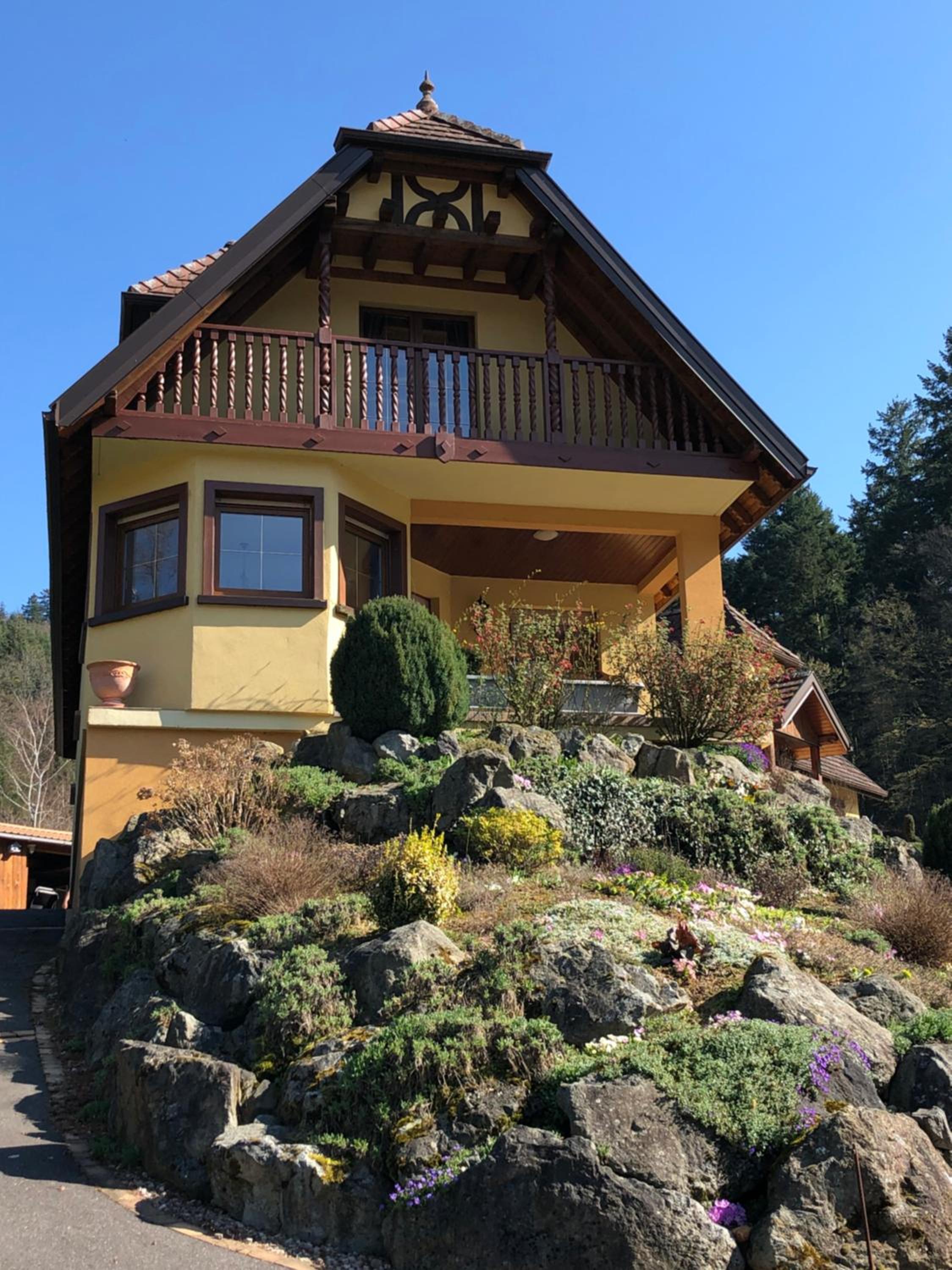 Two-Bedroom House - Photo 8