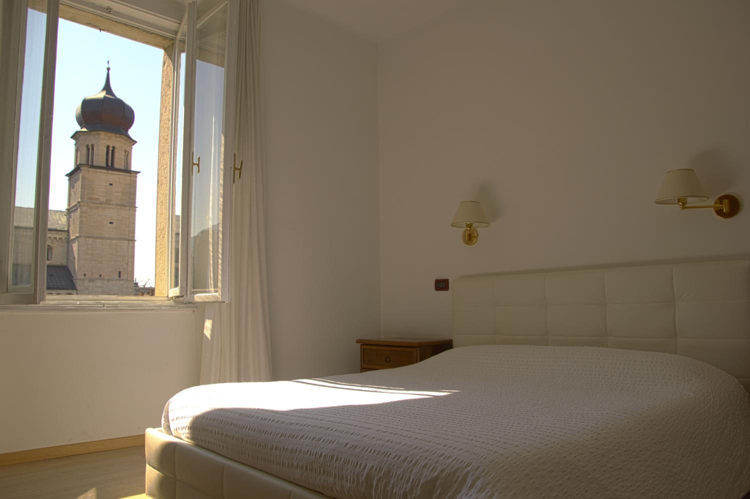 Double Room with Mountain View - Photo 2