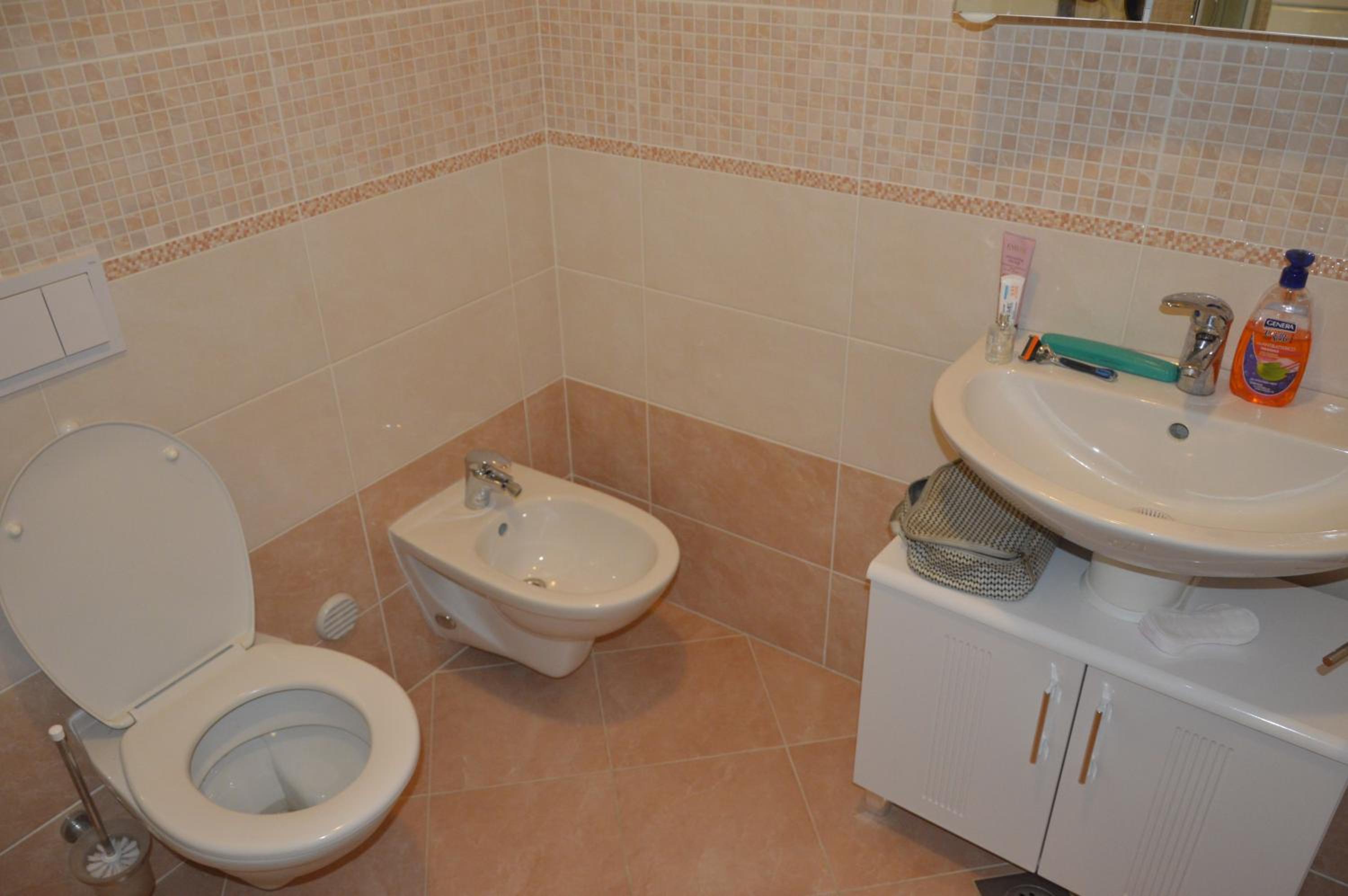 Two-Bedroom Apartment - Photo 35