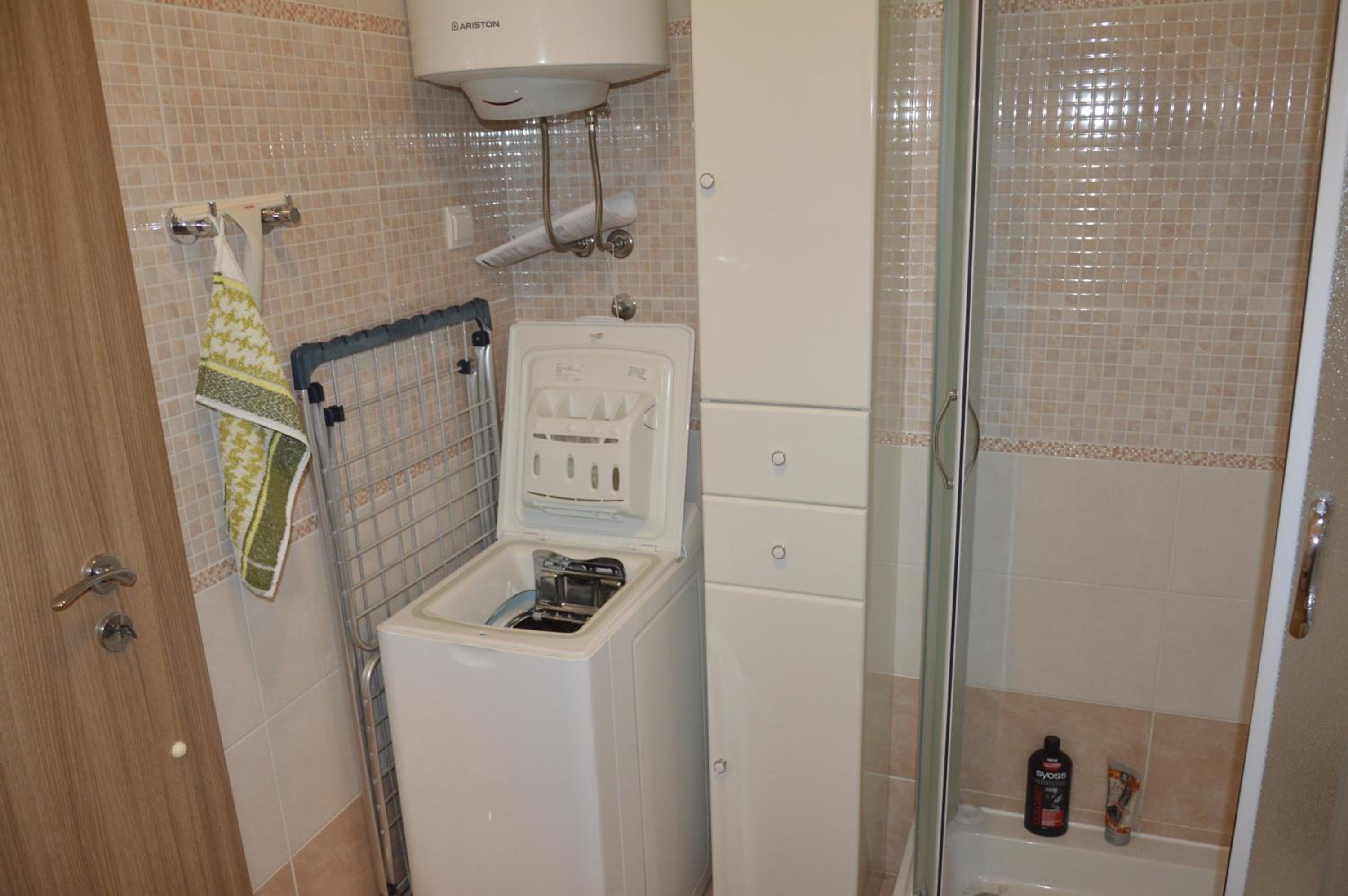 Two-Bedroom Apartment - Photo 36