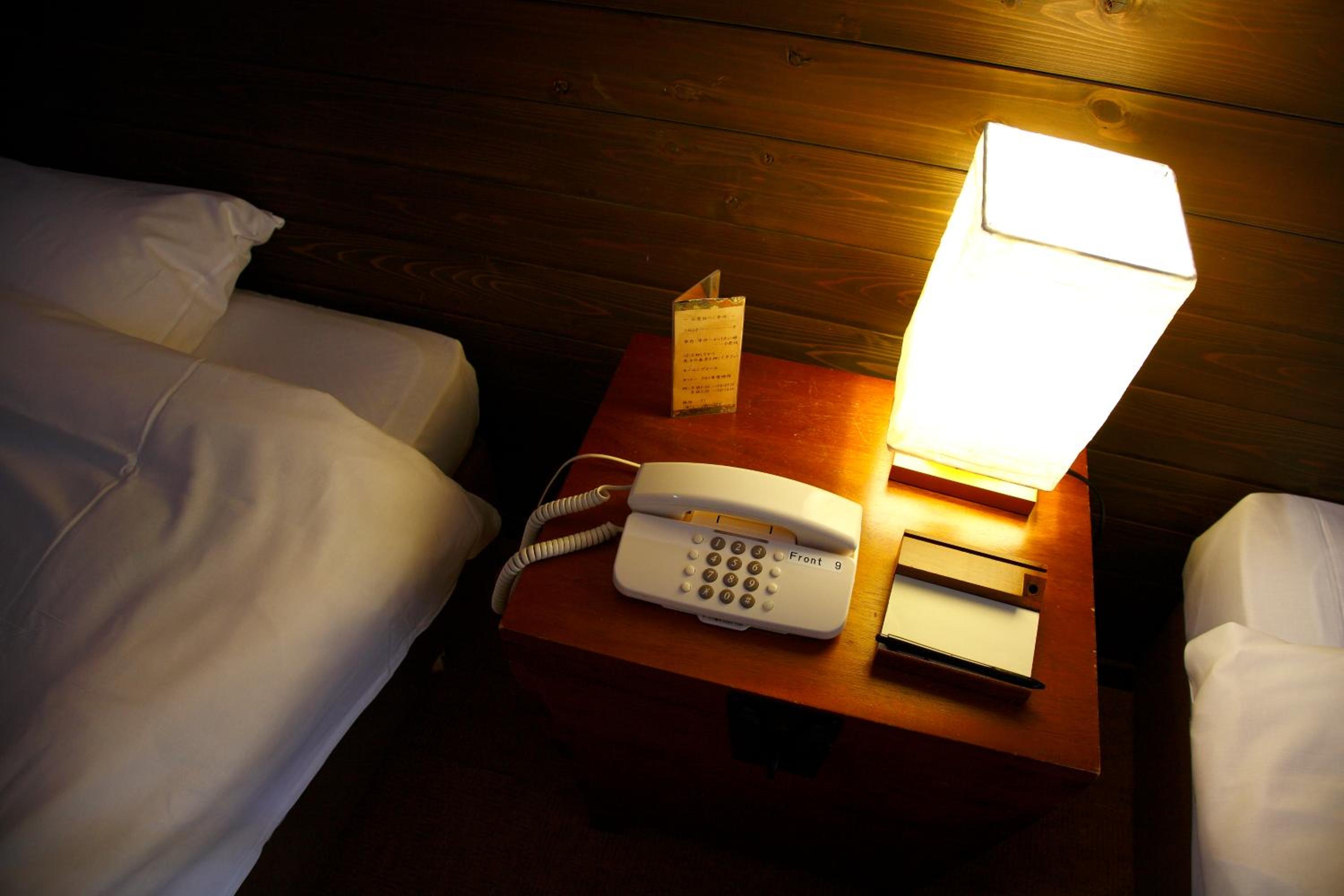 Standard Twin Room - Photo 4