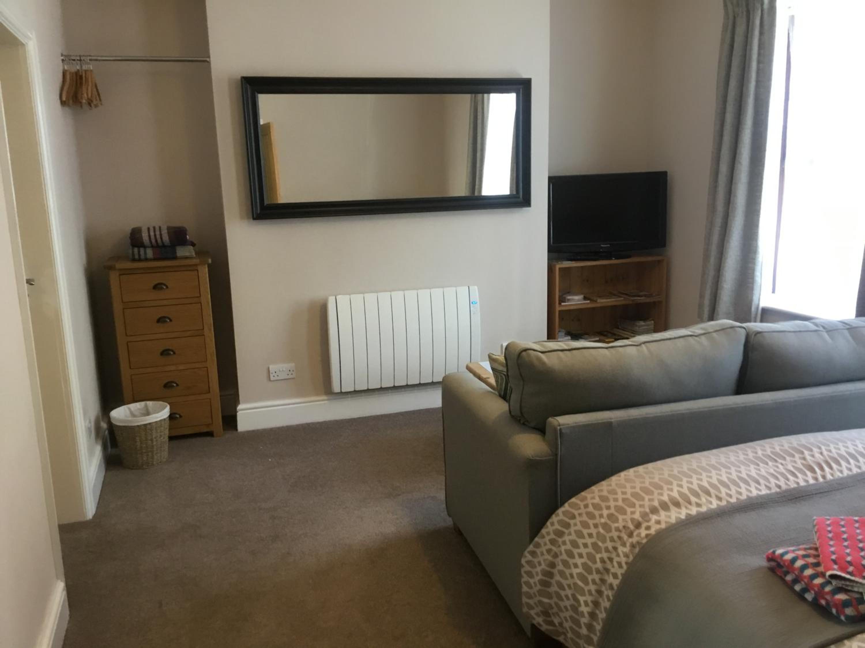 Ground Floor Studio Apartment photo 1