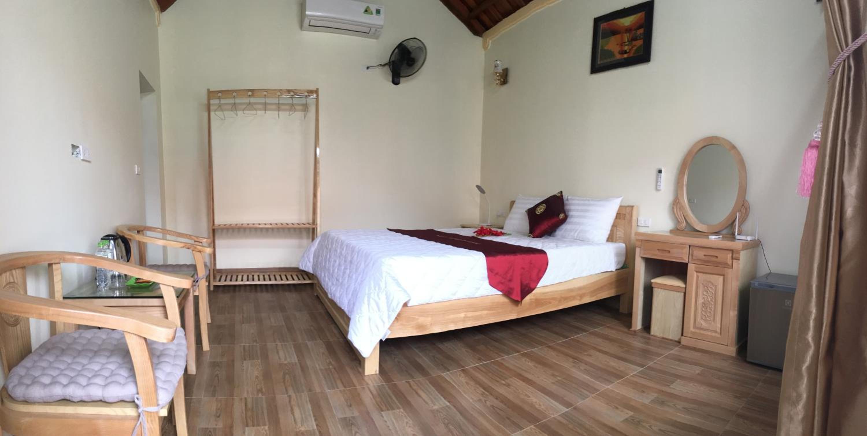 Deluxe Bungalow with Garden View photo 3
