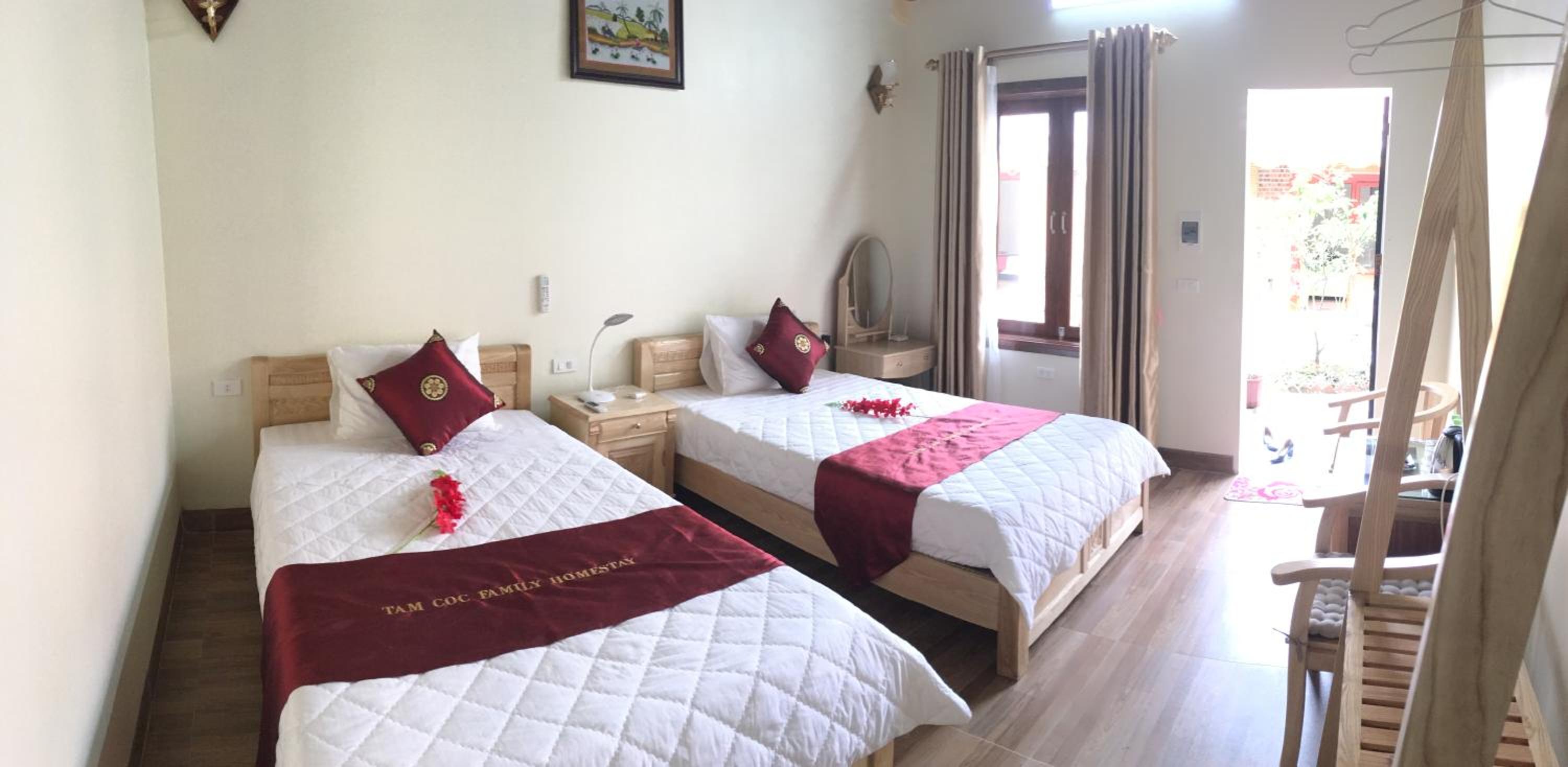 Twin Room with Balcony photo 3