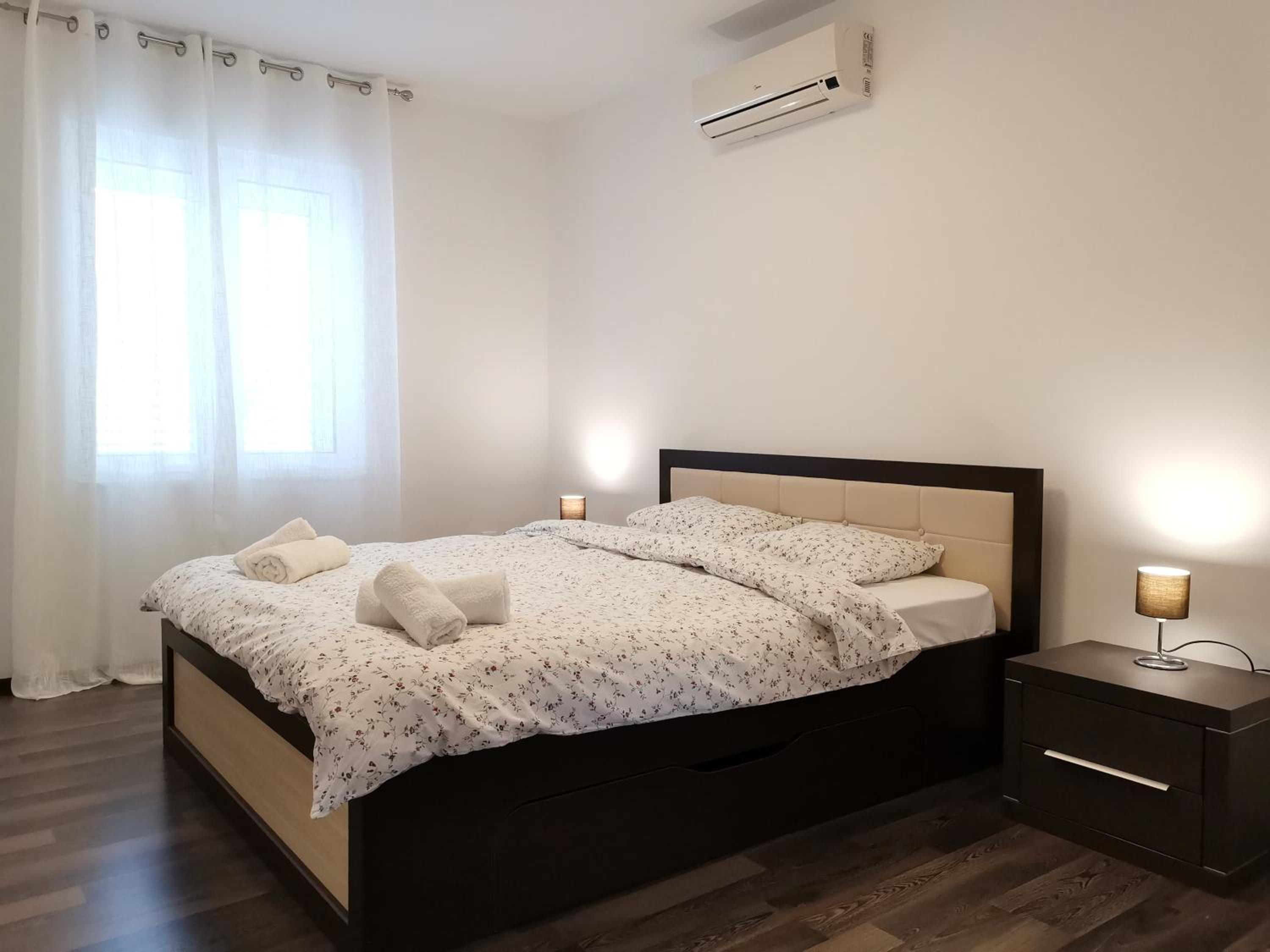 Apartment With Sea View photo 2