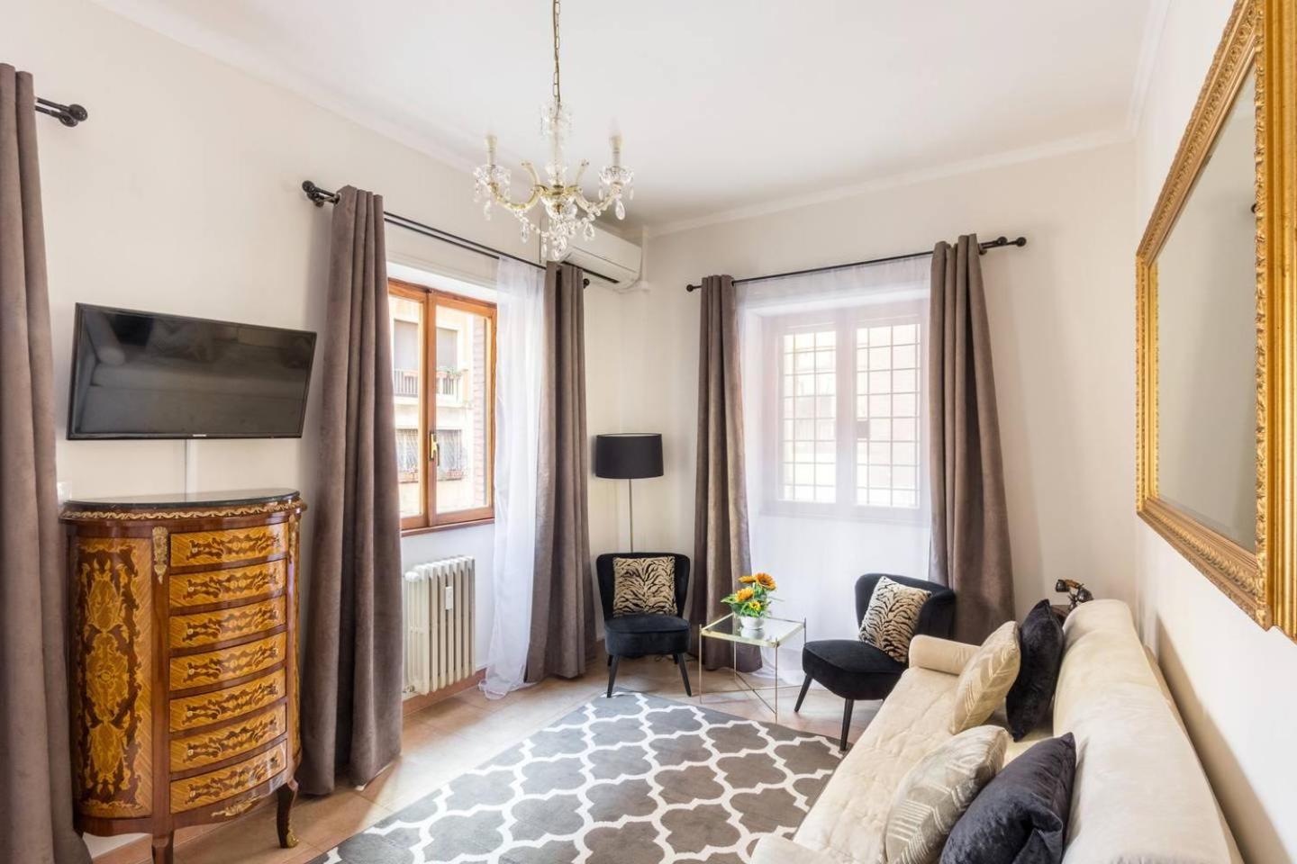 Two Rooms Apartment