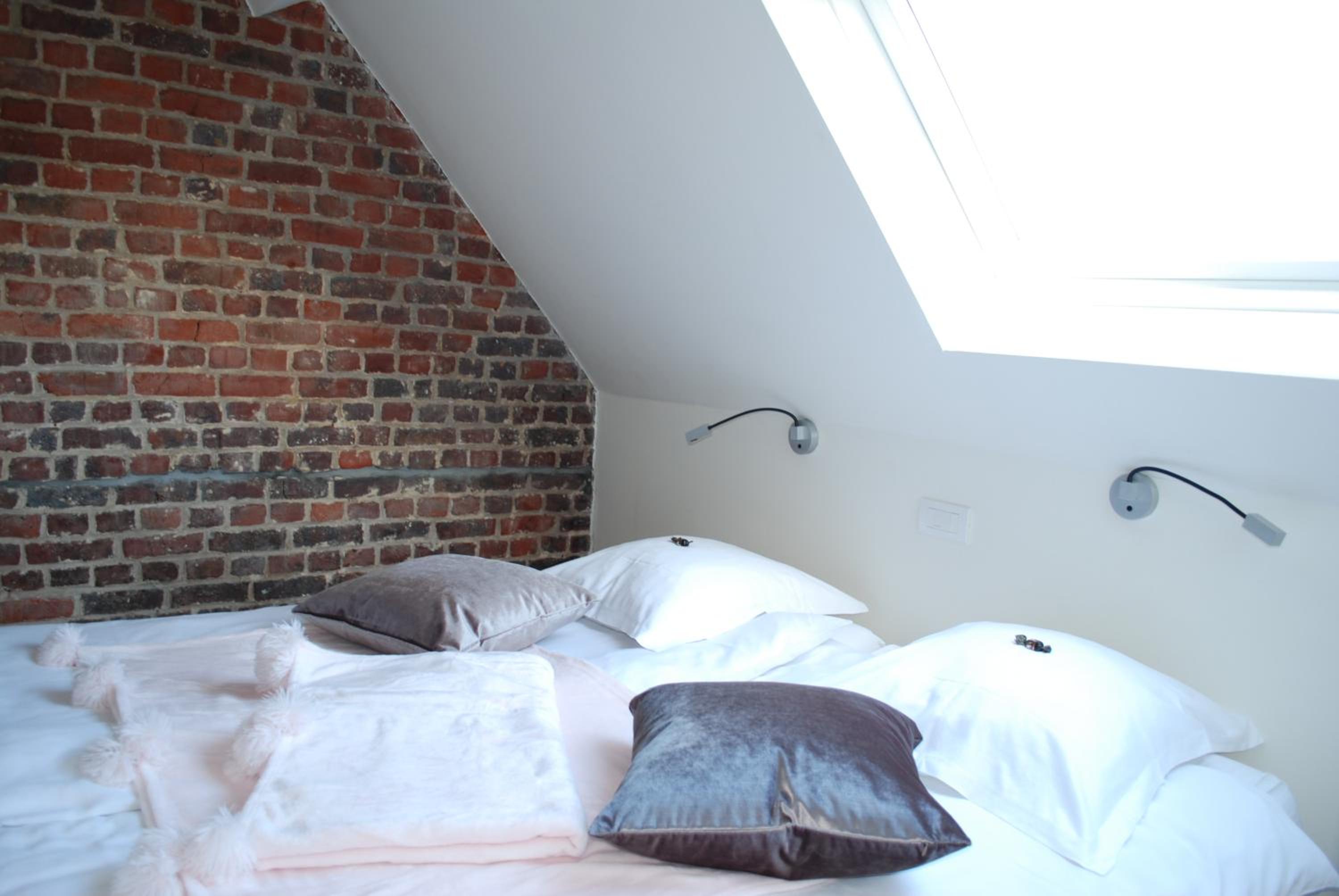 Standard King Room photo 3