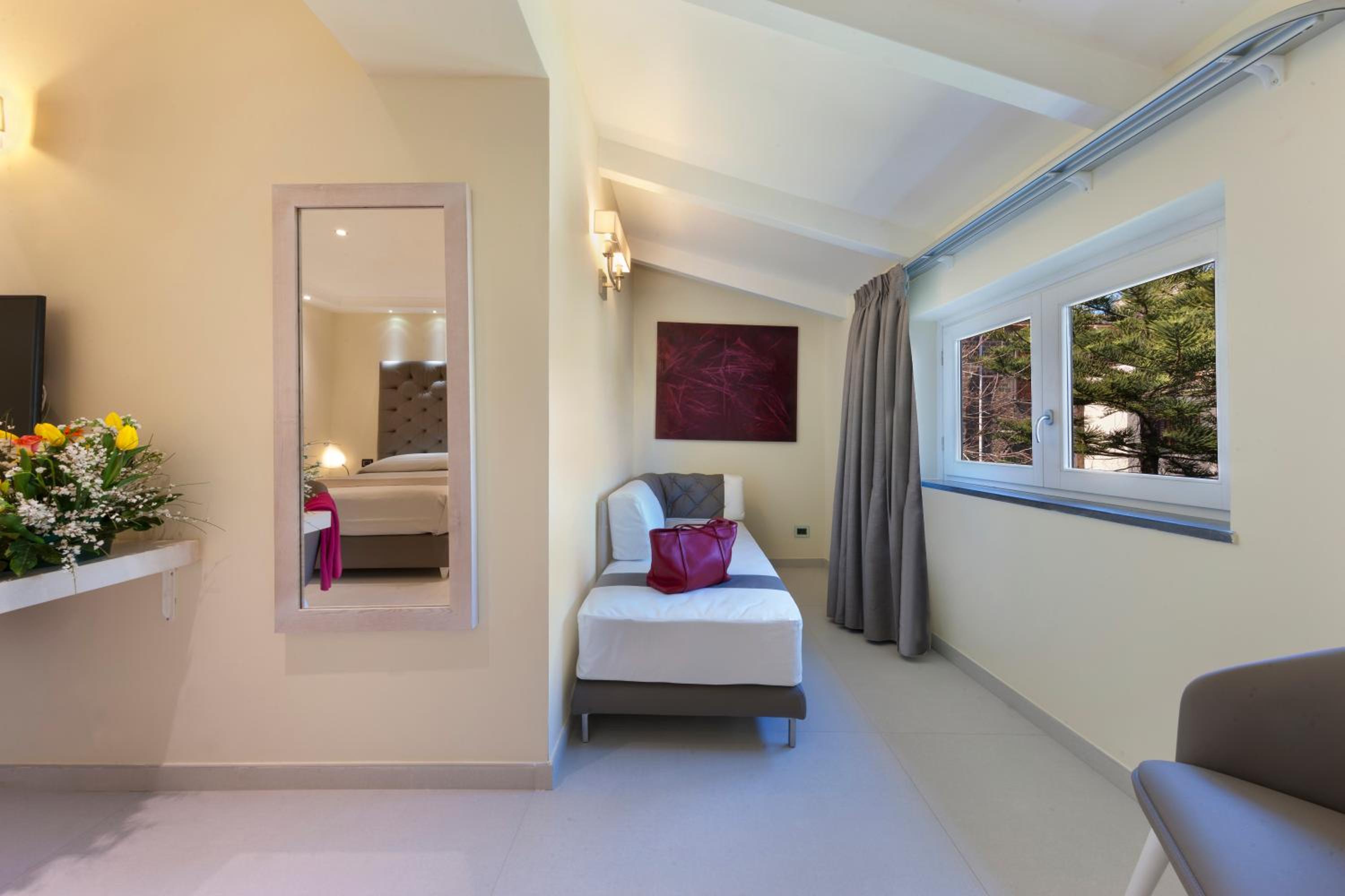 Junior Suite (4 Adults)