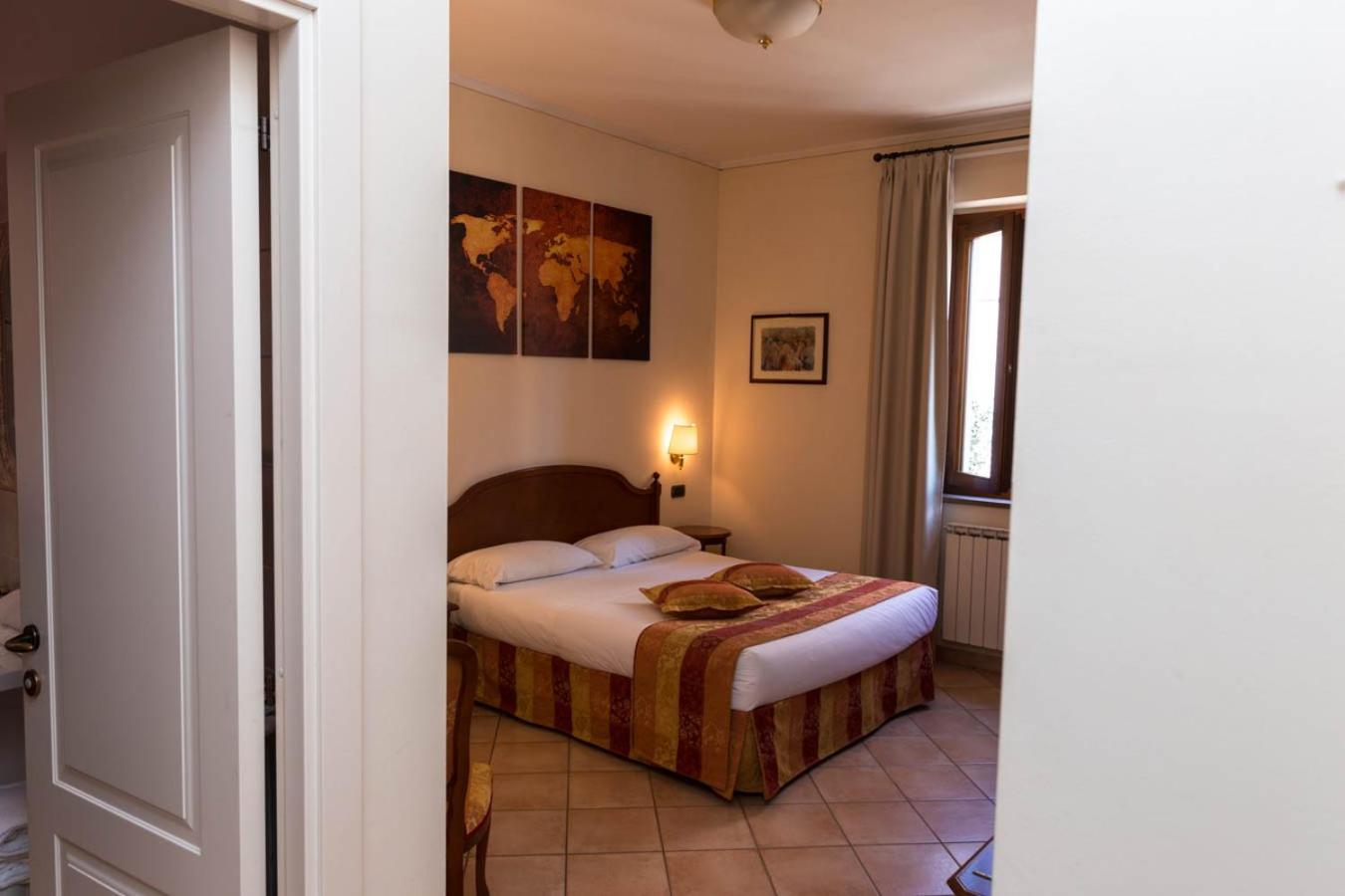 Comfort Double or Twin Room - Photo 8