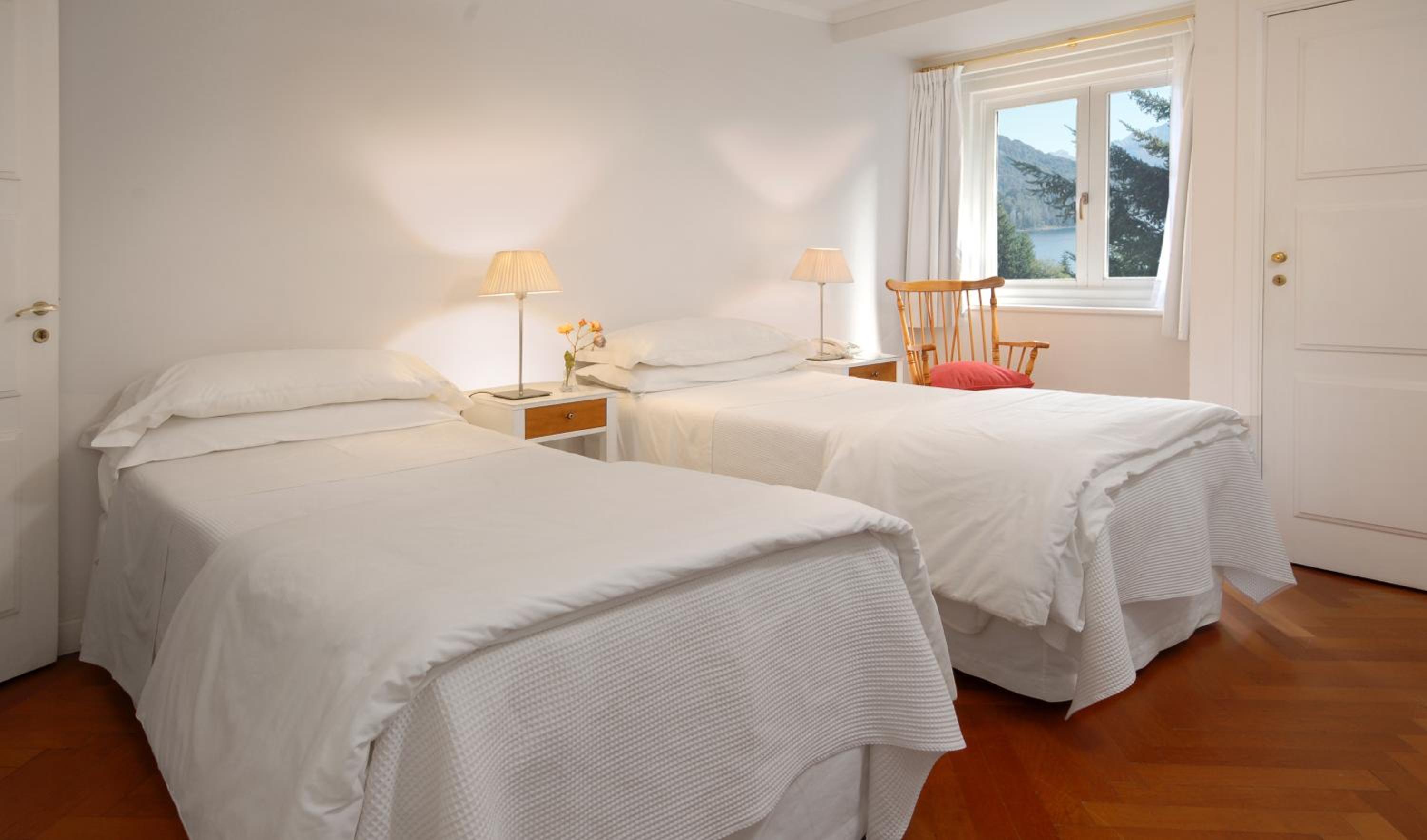 Double or Twin Room with Lake View photo 1