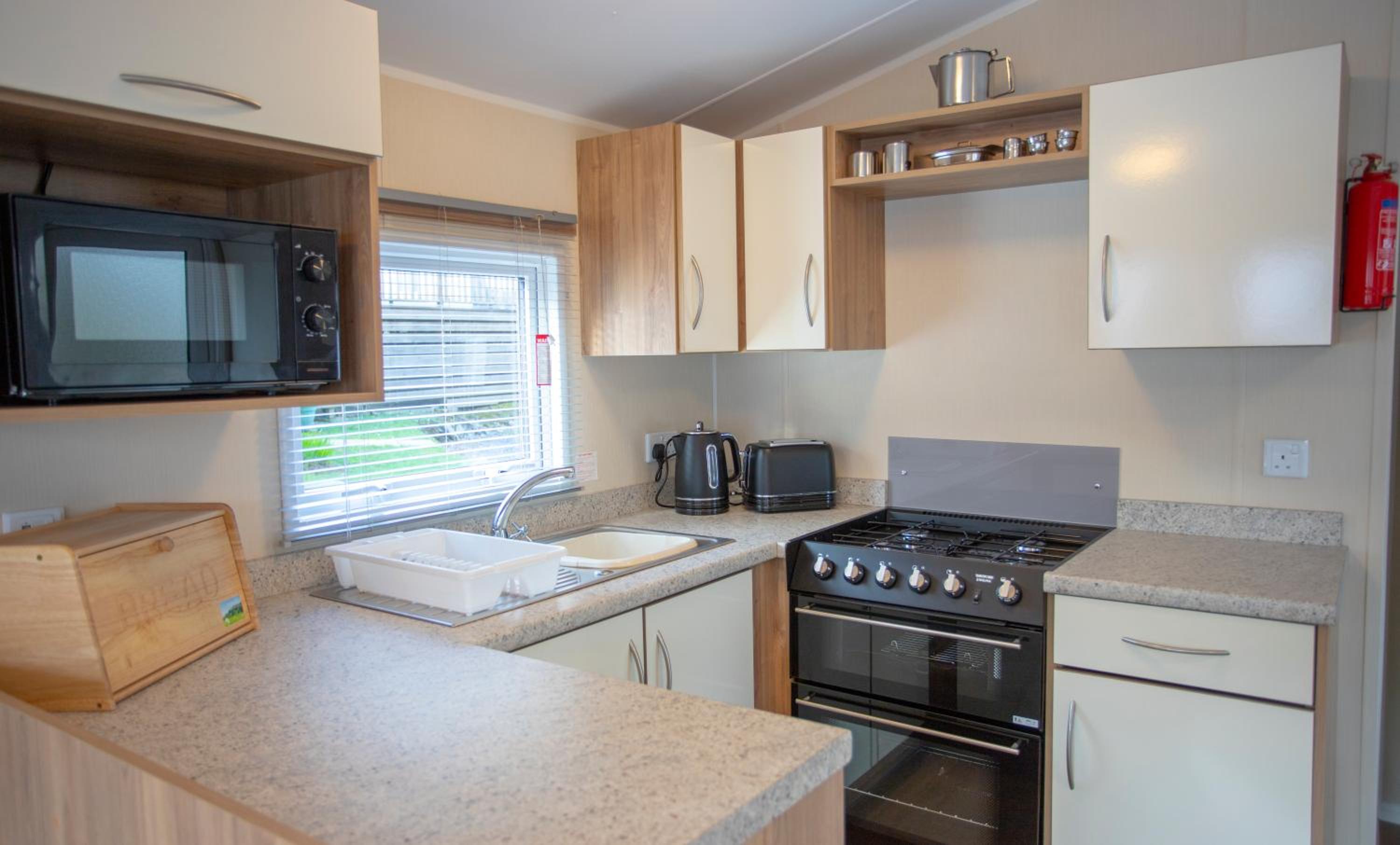 Woodland Elm Pet Friendly - Photo 7