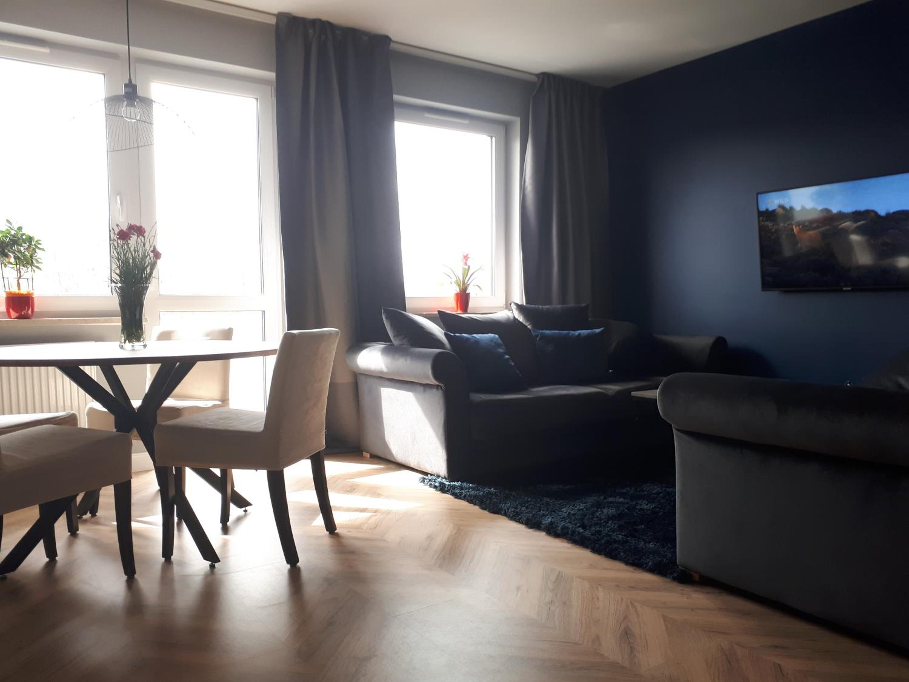 One-Bedroom Apartment - Photo 18