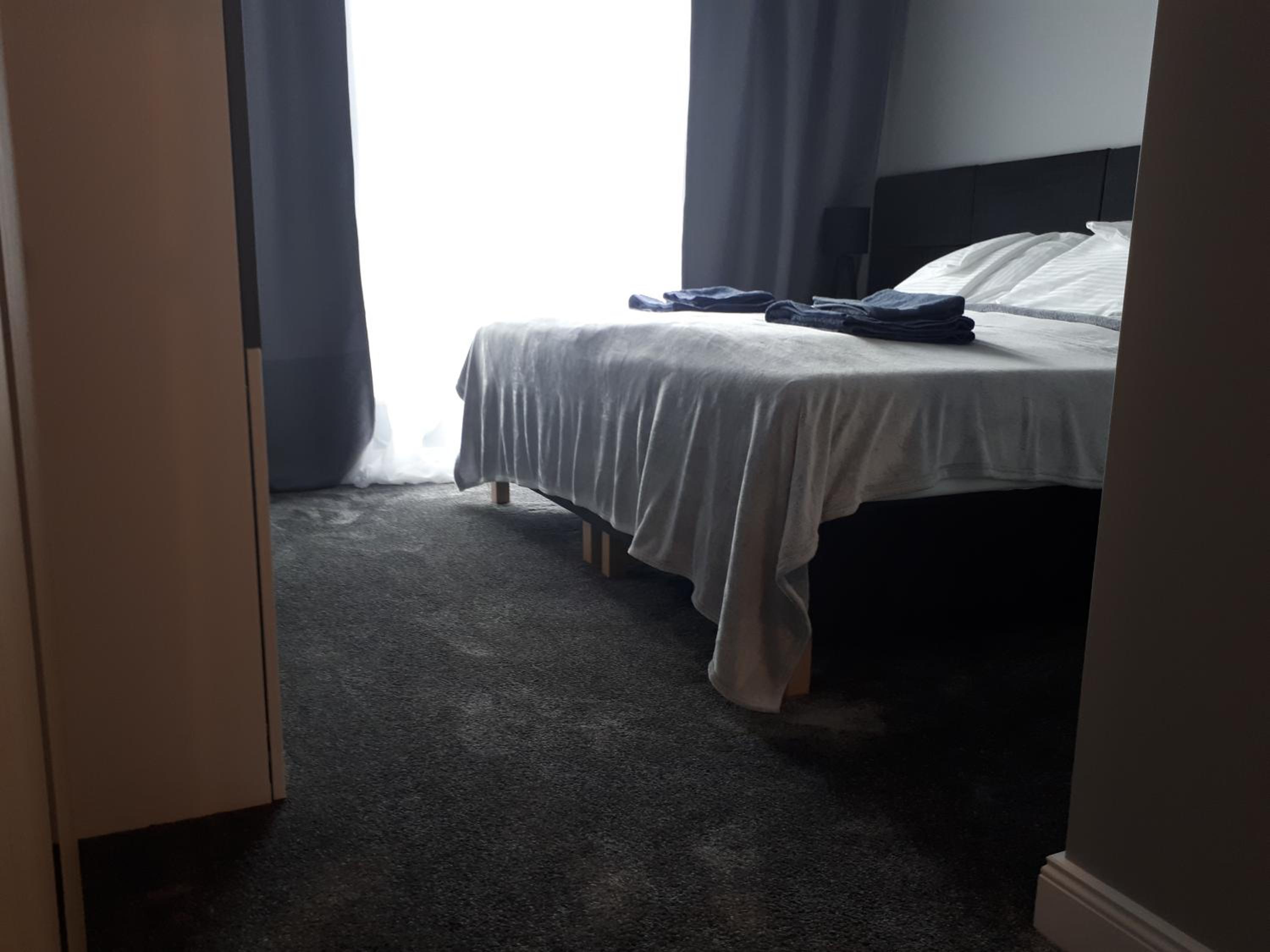 One-Bedroom Apartment - Photo 20