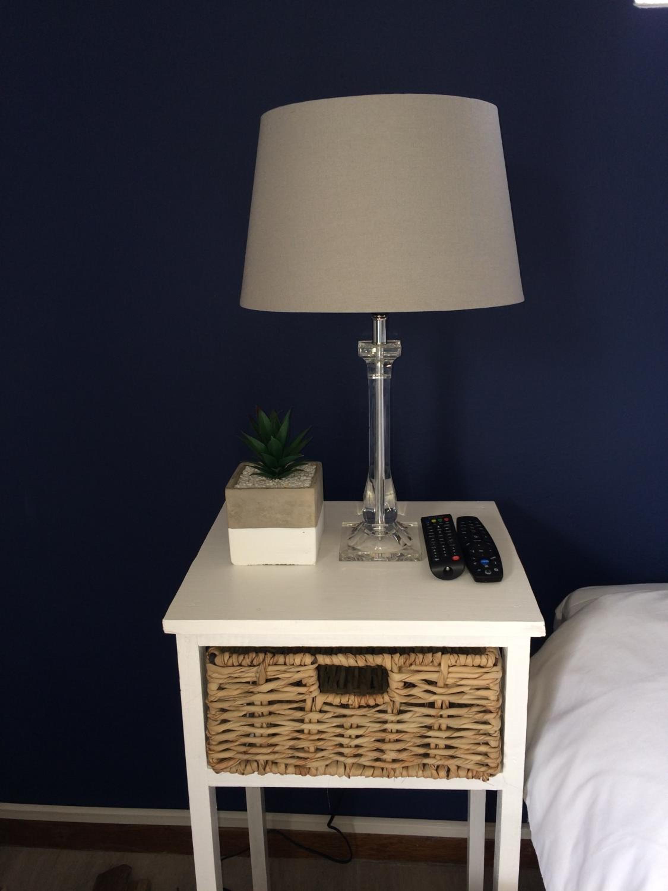 Standard King Room - Photo 9