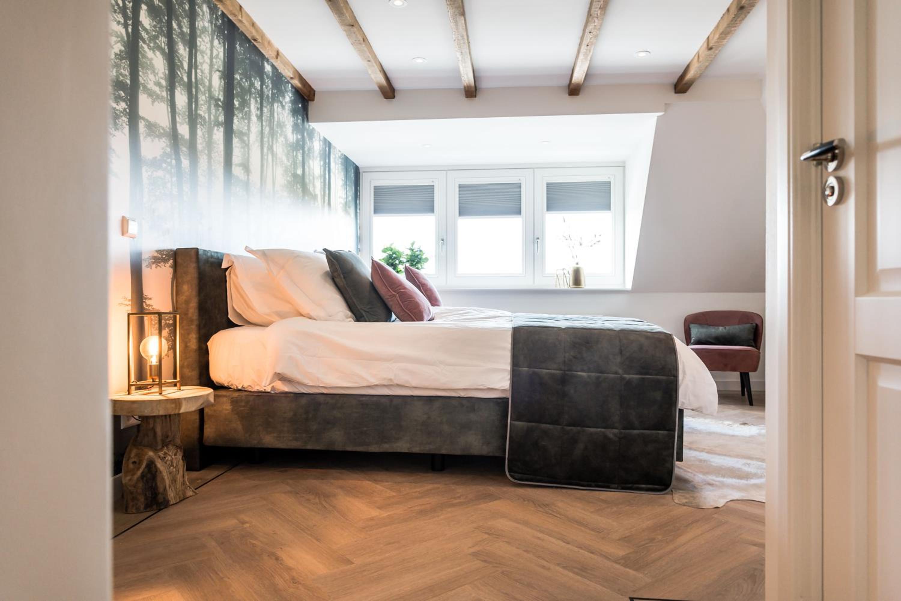 Deluxe Double Room with Bath