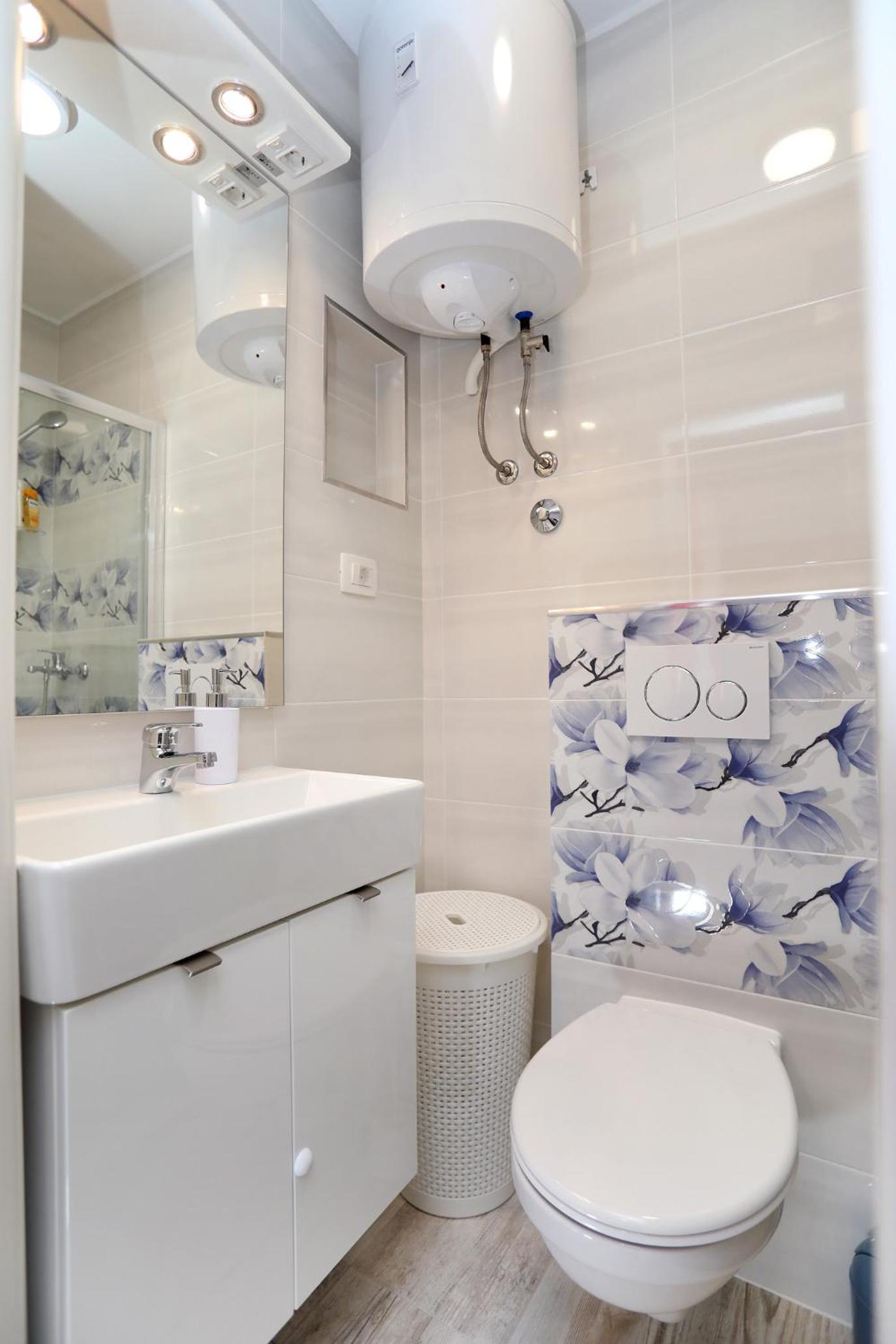 Apartment - Photo 18