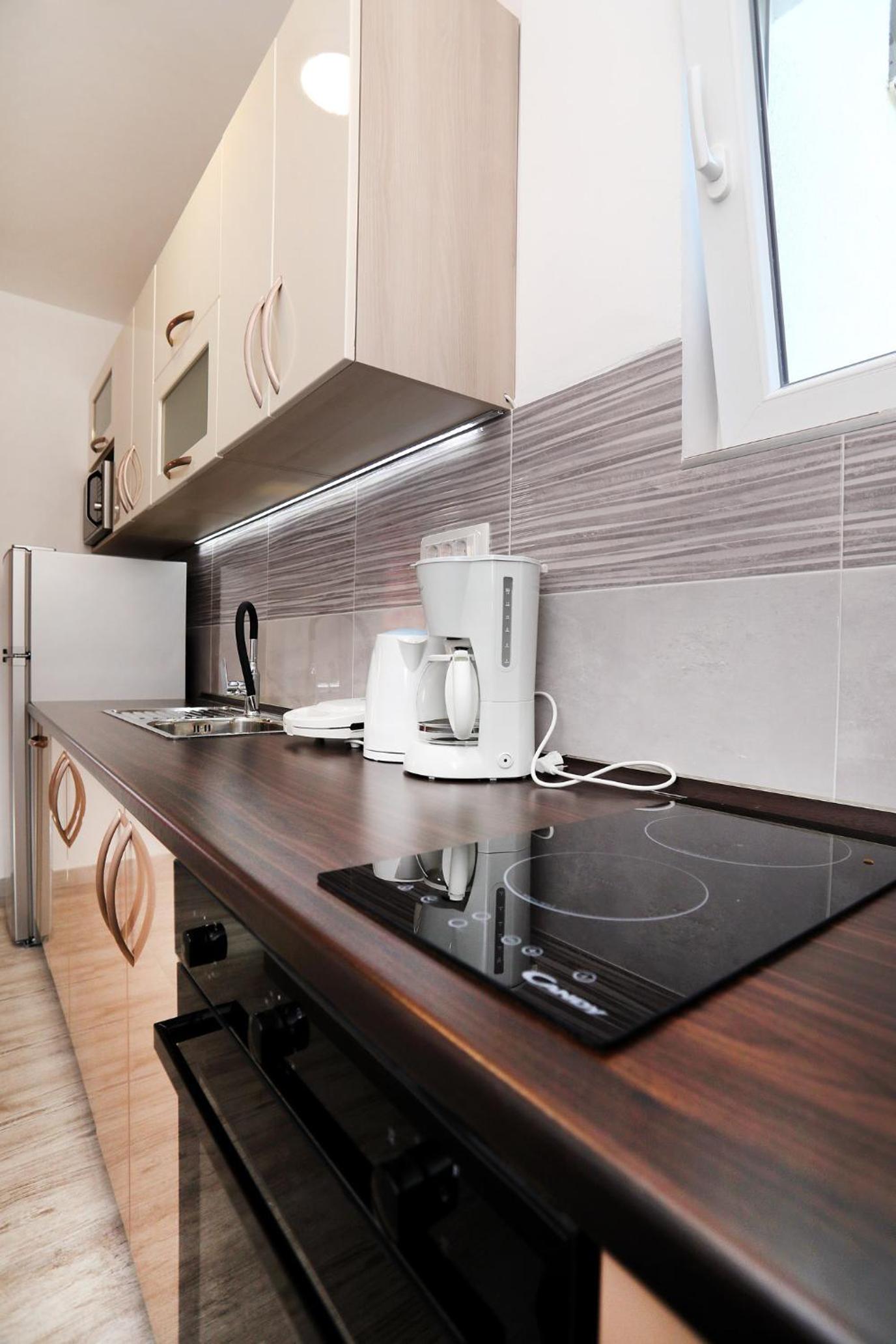 Apartment - Photo 2