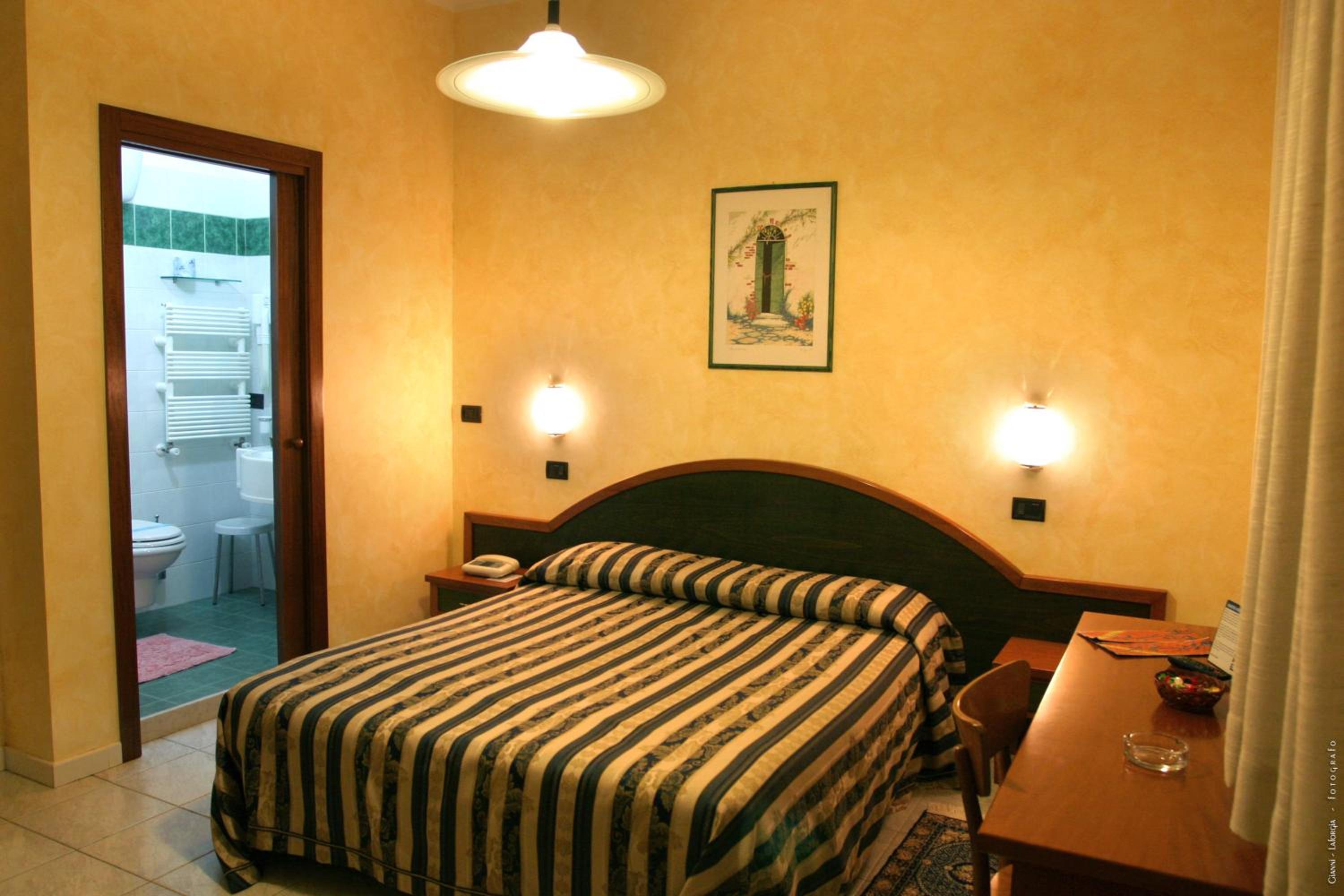 Double Room - Garden View
