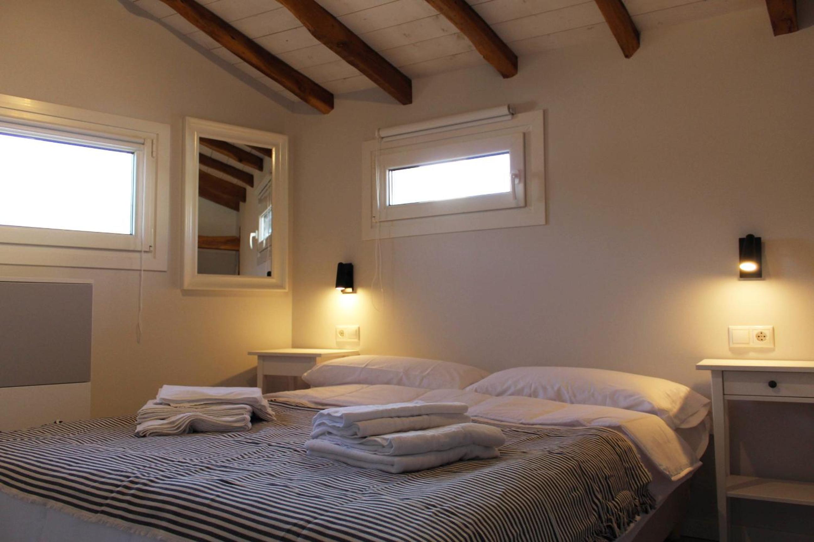 One-Bedroom Apartment - Photo 4