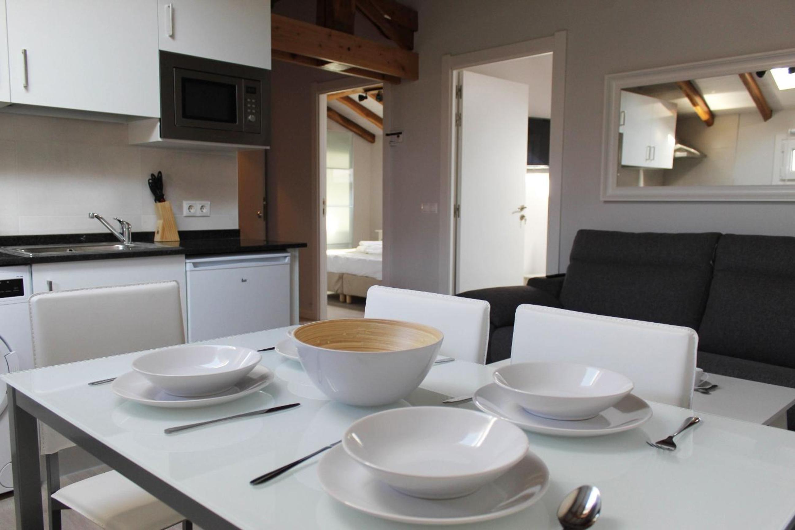 Two-Bedroom Apartment - Photo 3