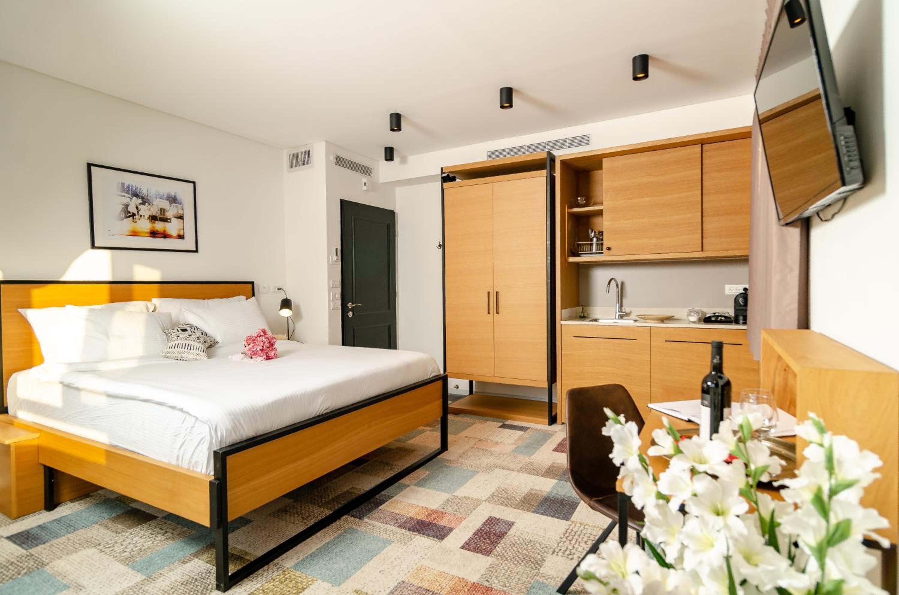 Suite with Balcony - Photo 1