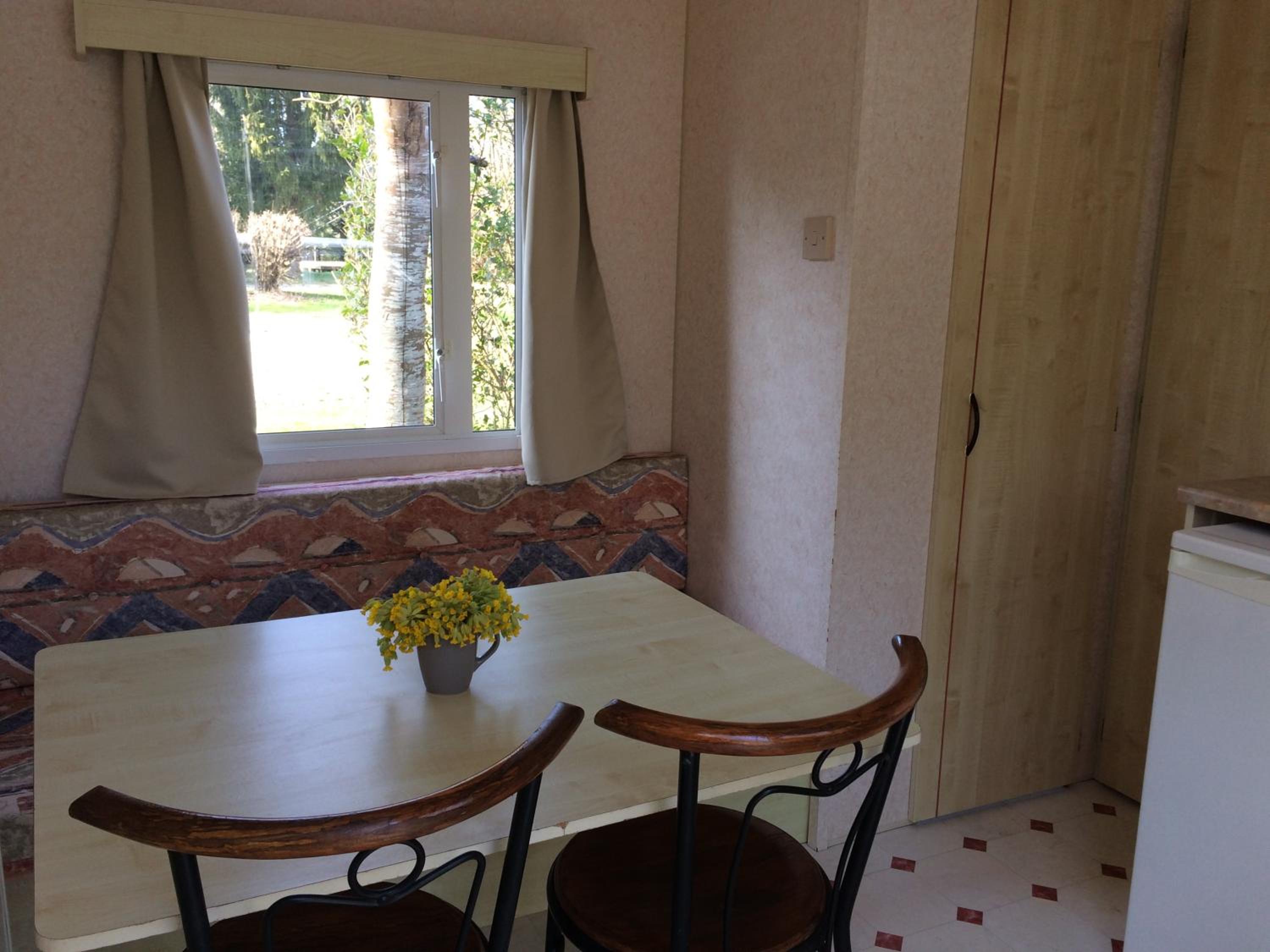 Mobile Home photo 2