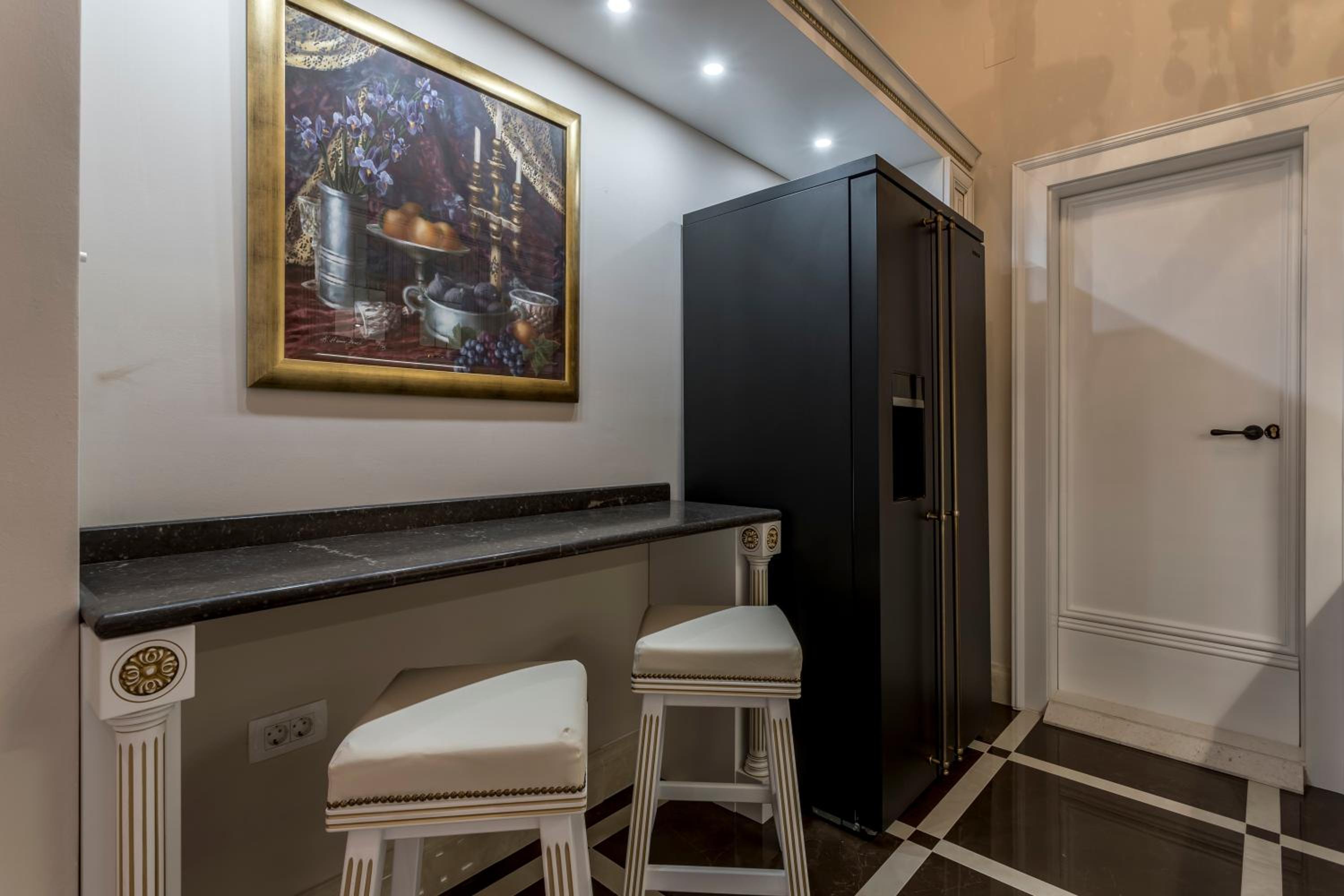 Superior Apartment photo 2