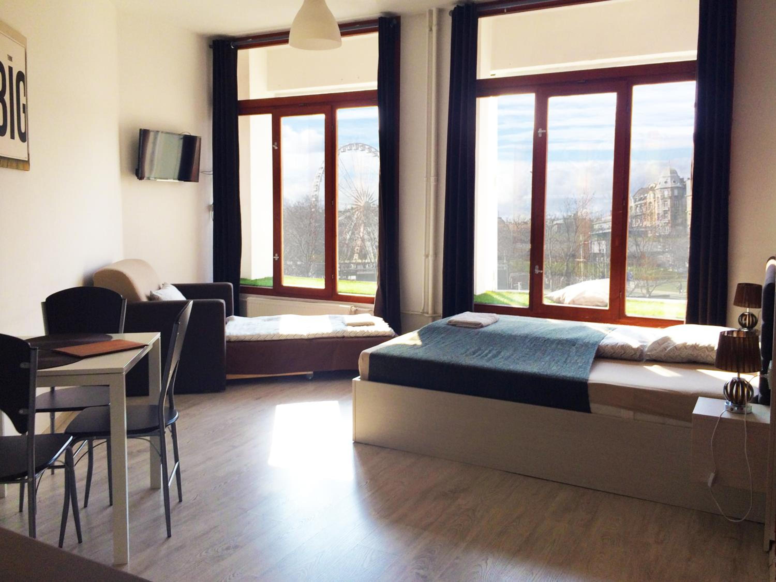 Studio Apartment