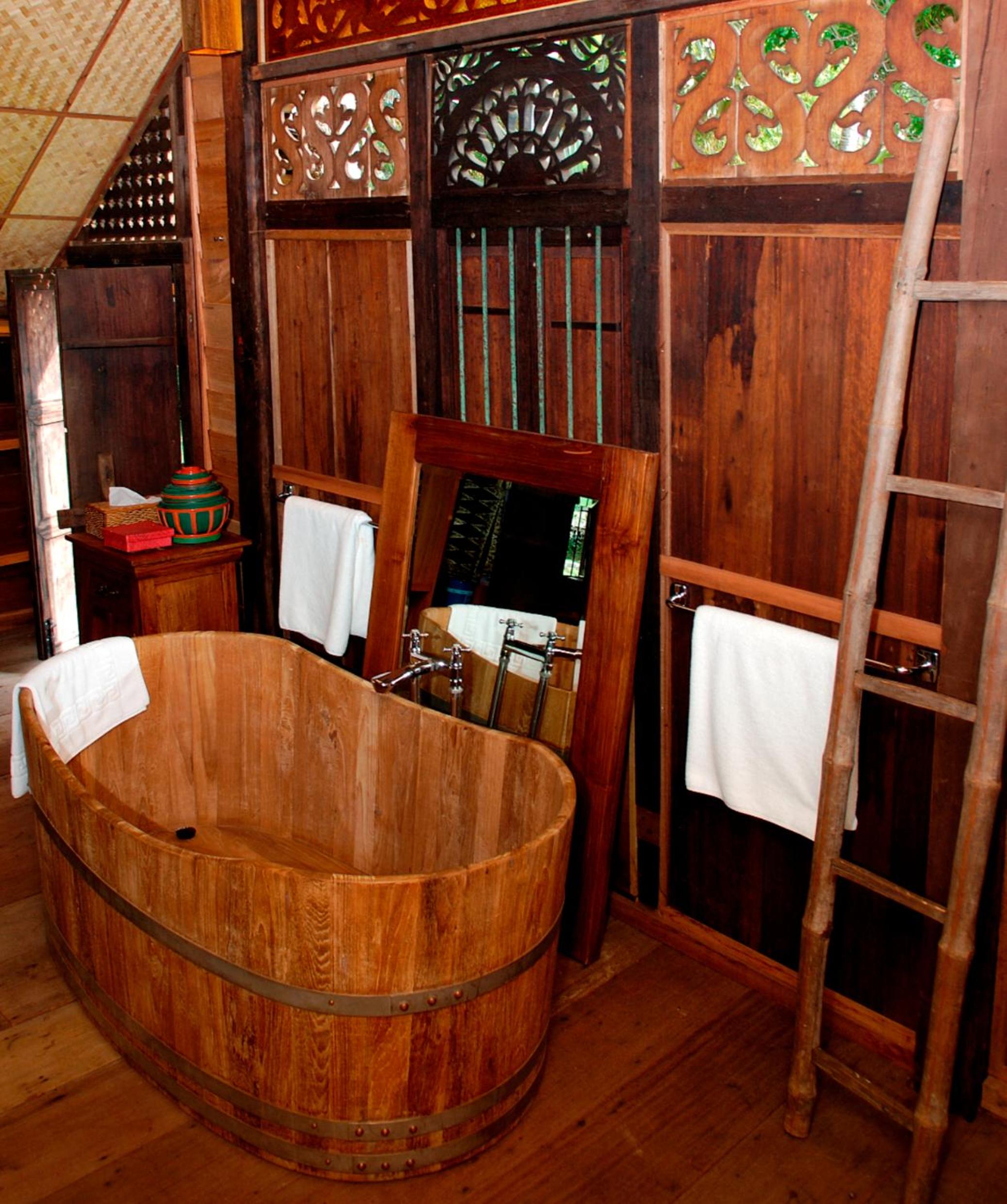 Palm Villa with Pool View  photo 3