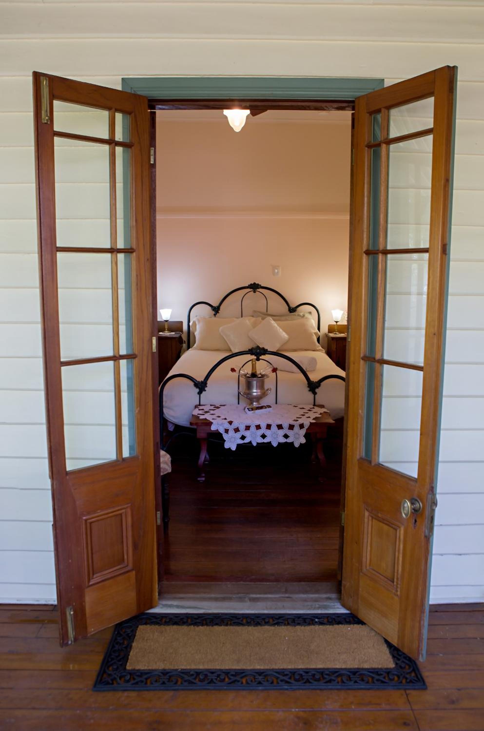 Standard Queen Suite