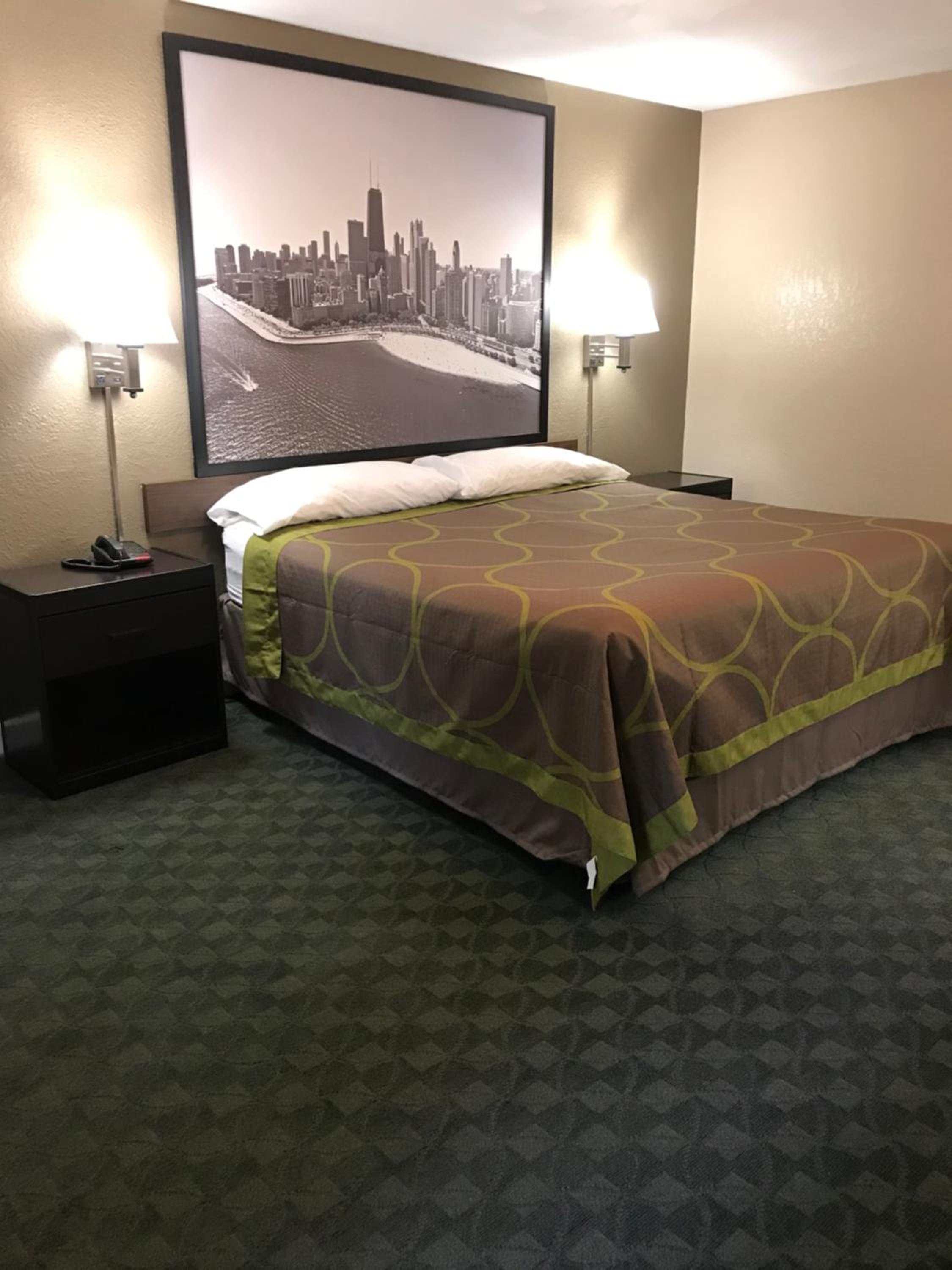 King Room - Non-Smoking photo 1