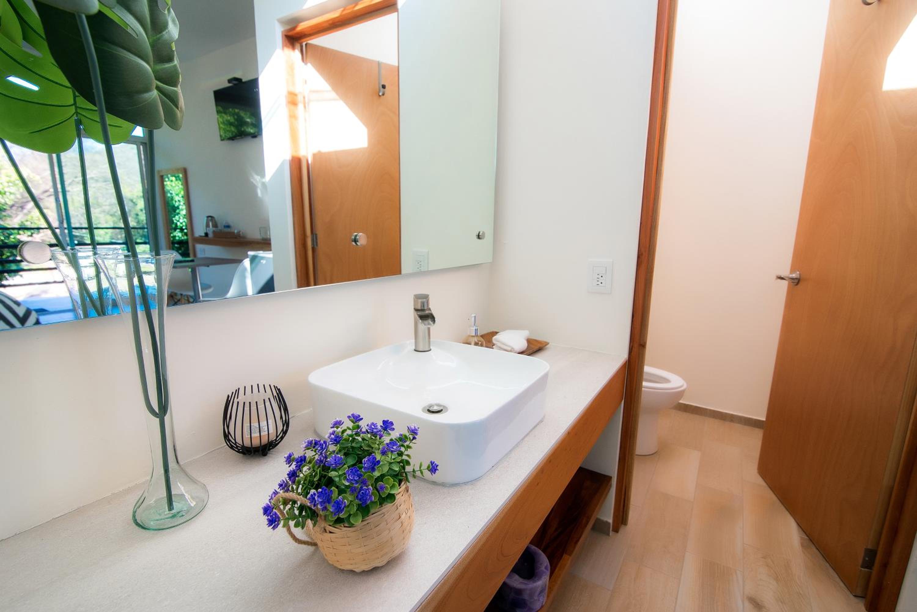 Double Room - Photo 8