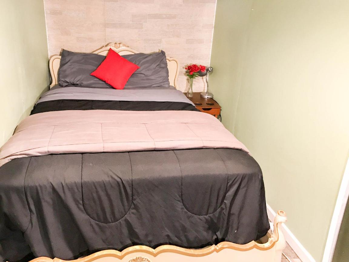 Economy Double Room photo 1