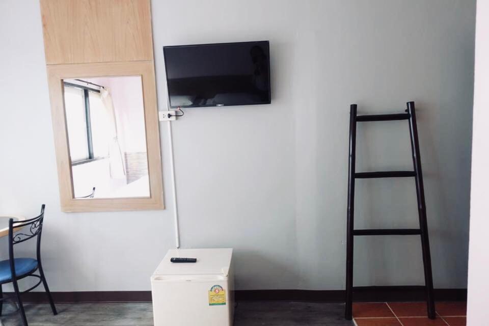 Apartment photo 3