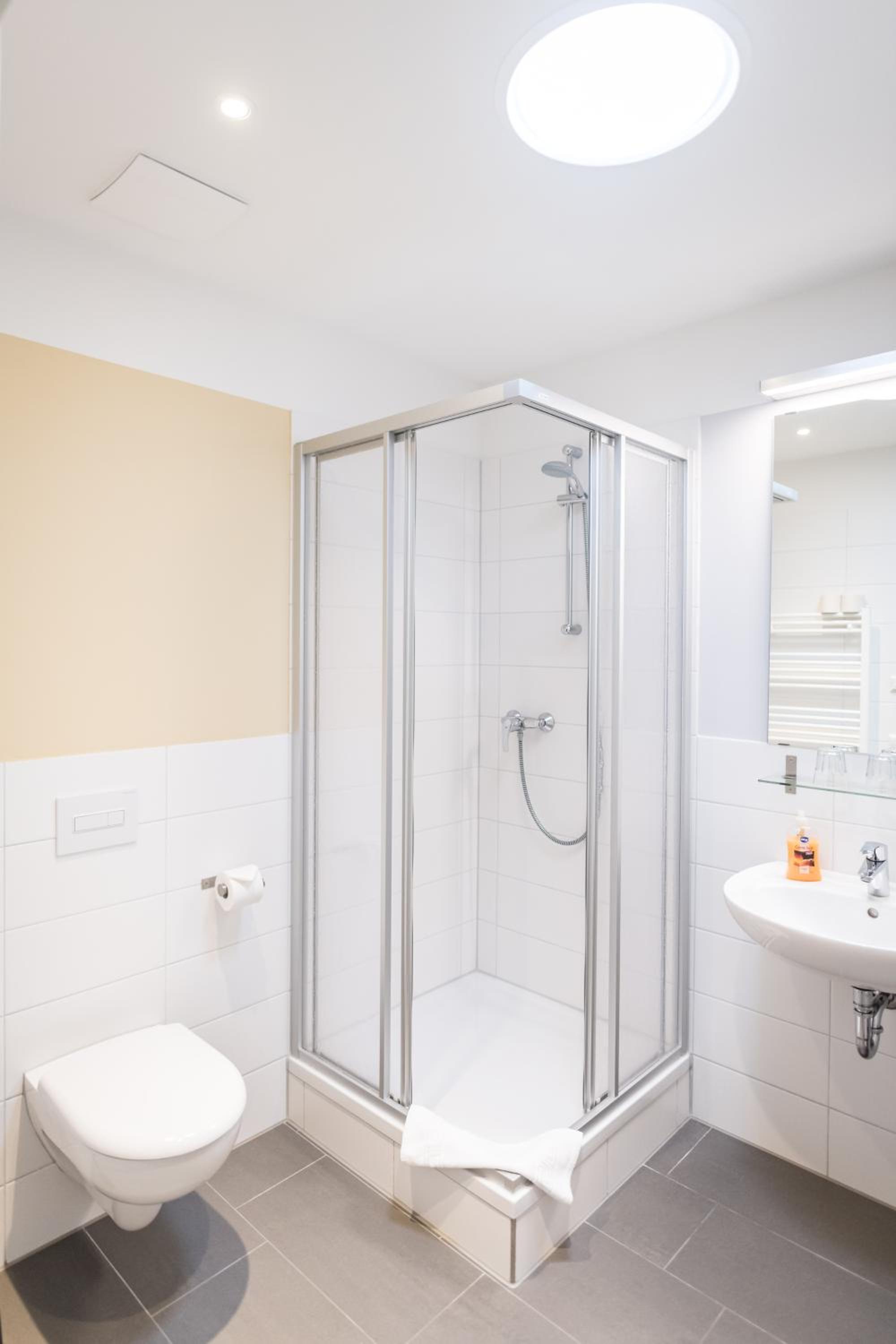 Classic Triple Room photo 1