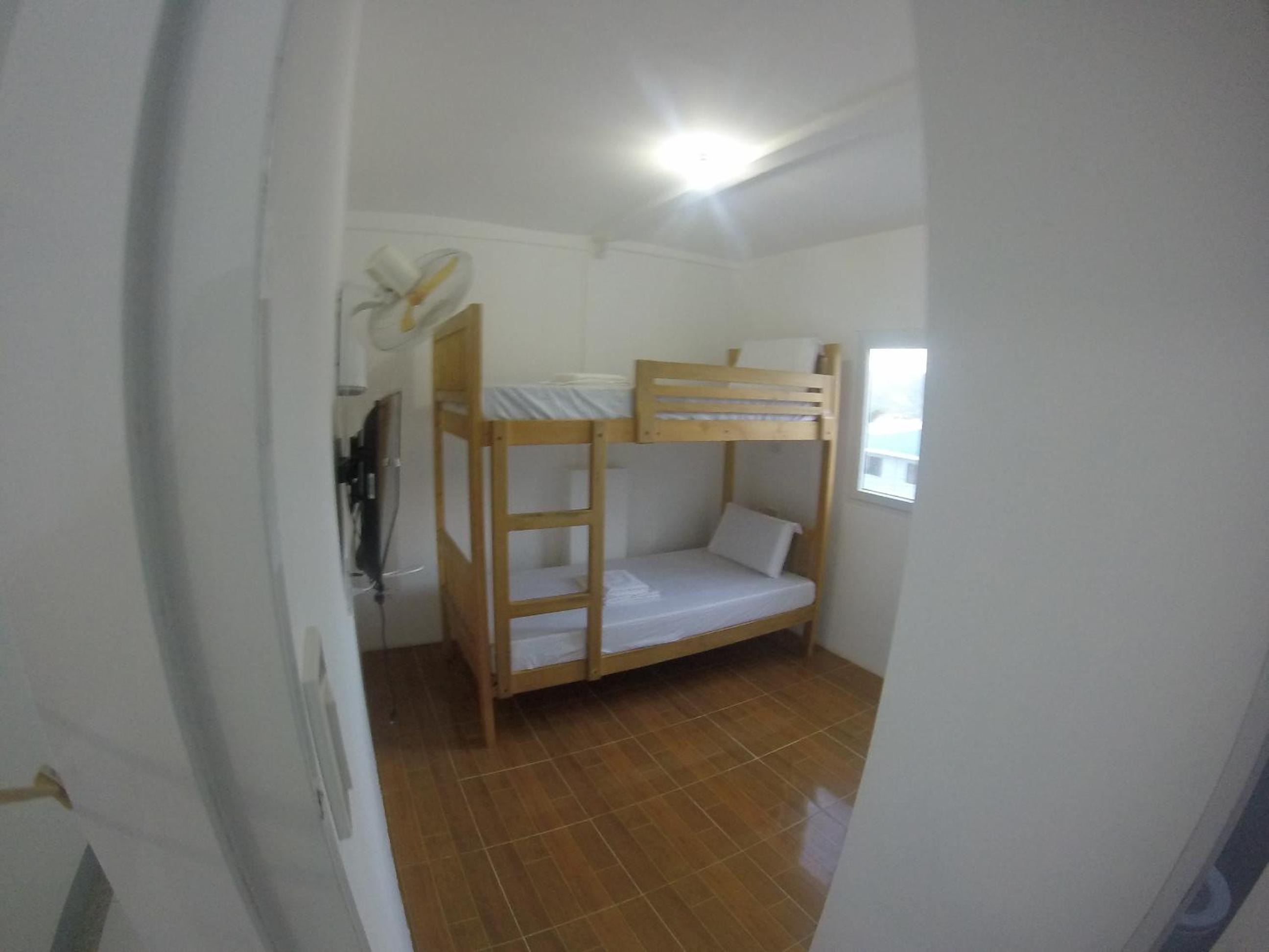 Budget Double Room photo 2