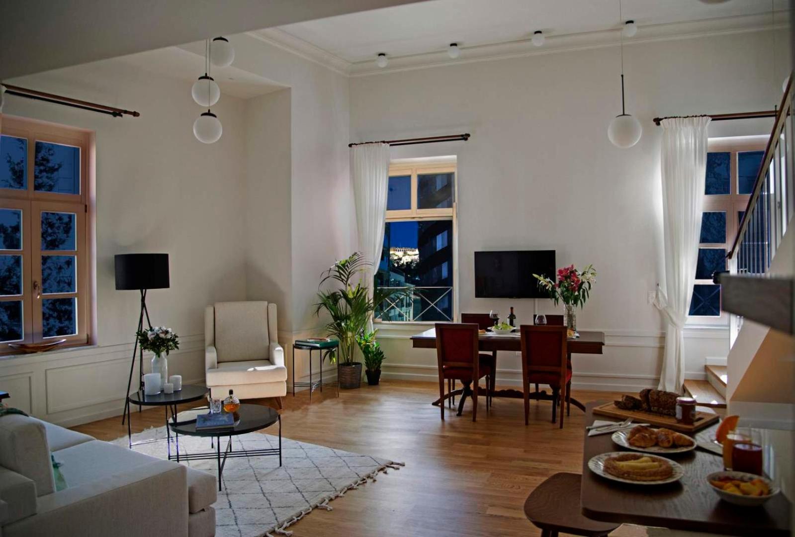Four Streets Estate 9 Bedrooms with Acropolis View photo 1