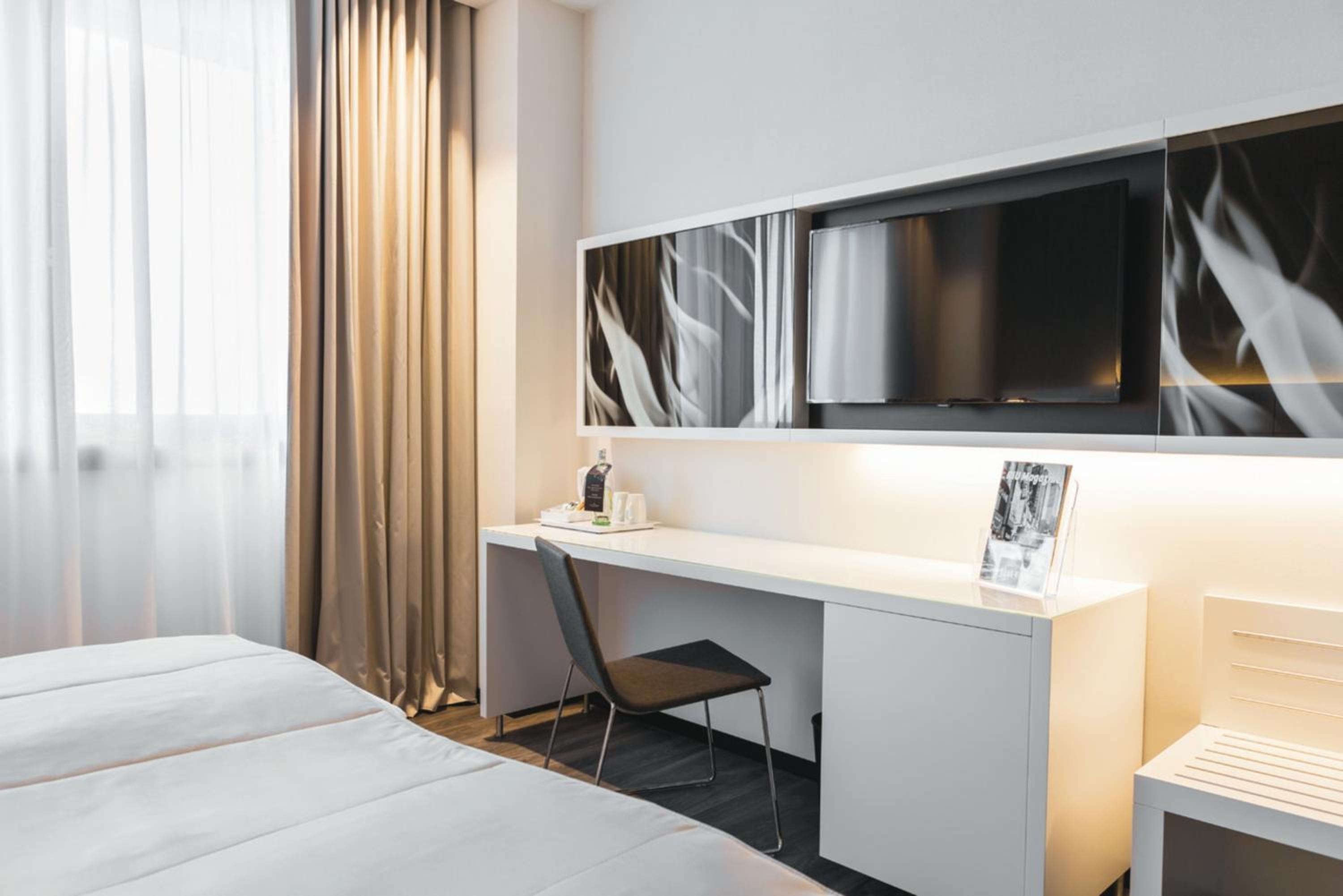 Deluxe Superior Double Room photo 3