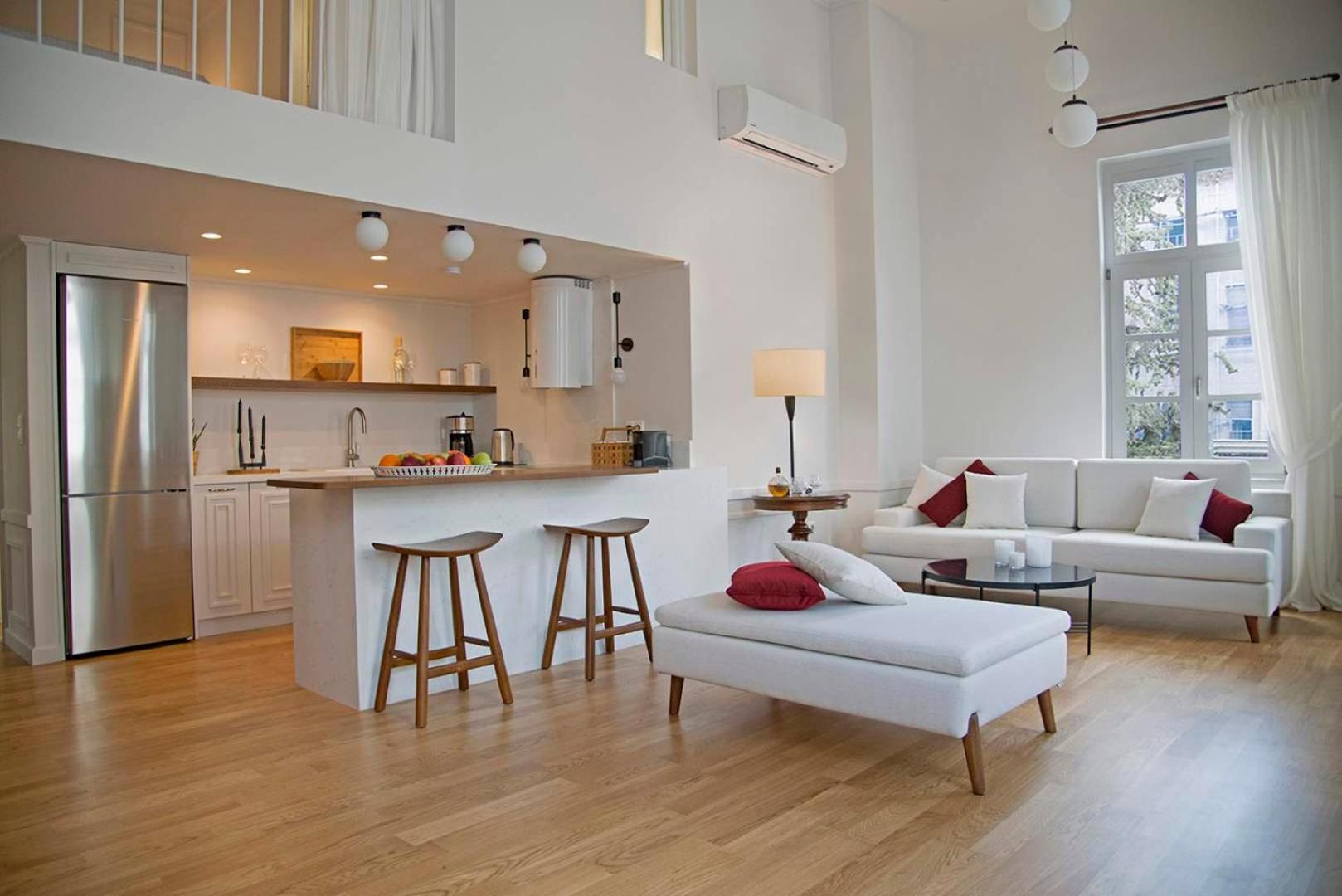 Kekias Two-Bedroom Apartment with Ermou Str View photo 3