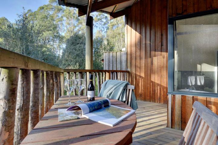 Luxury Wilderness Suite with Spa Bath photo 3