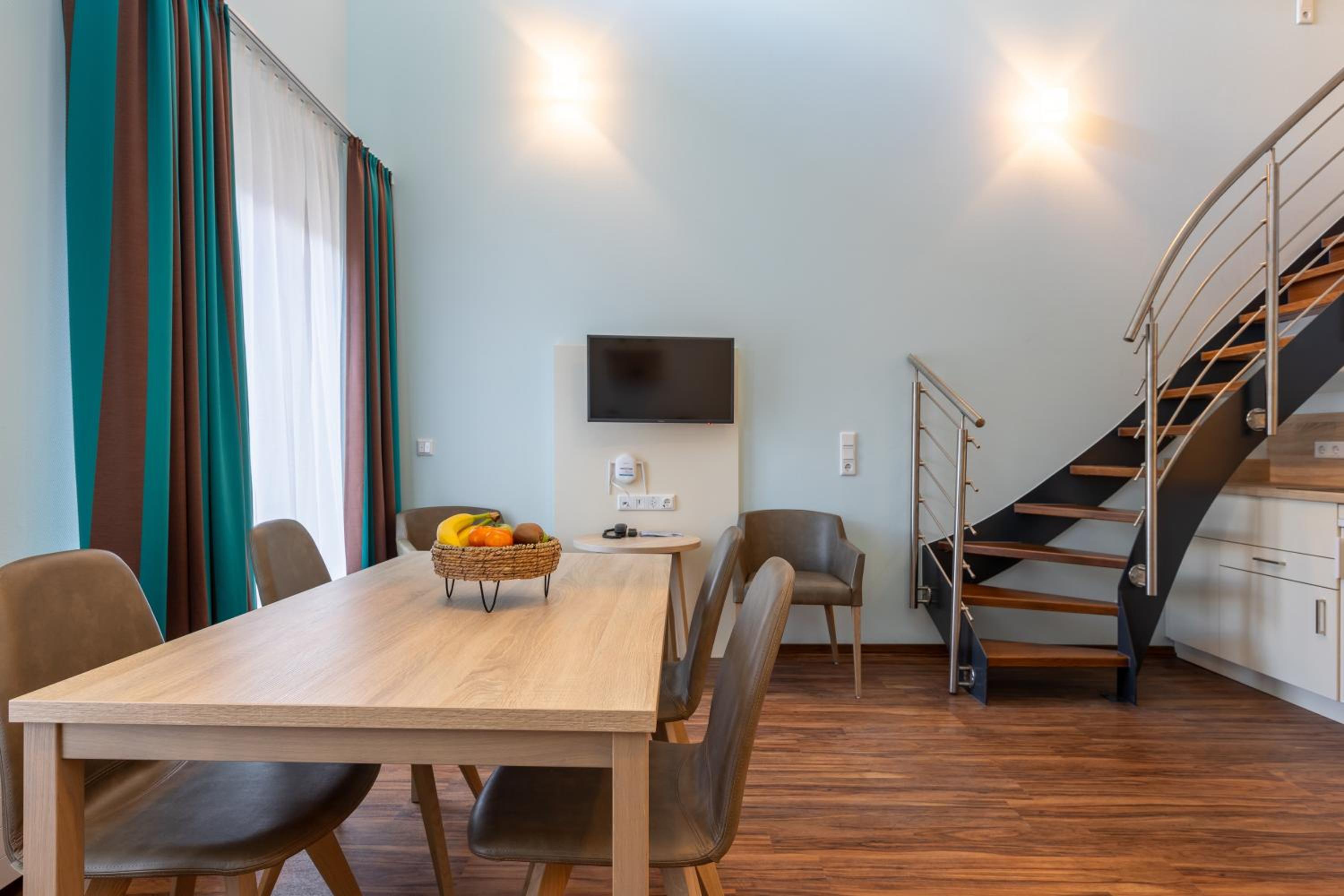 Deluxe Suite - Photo 5