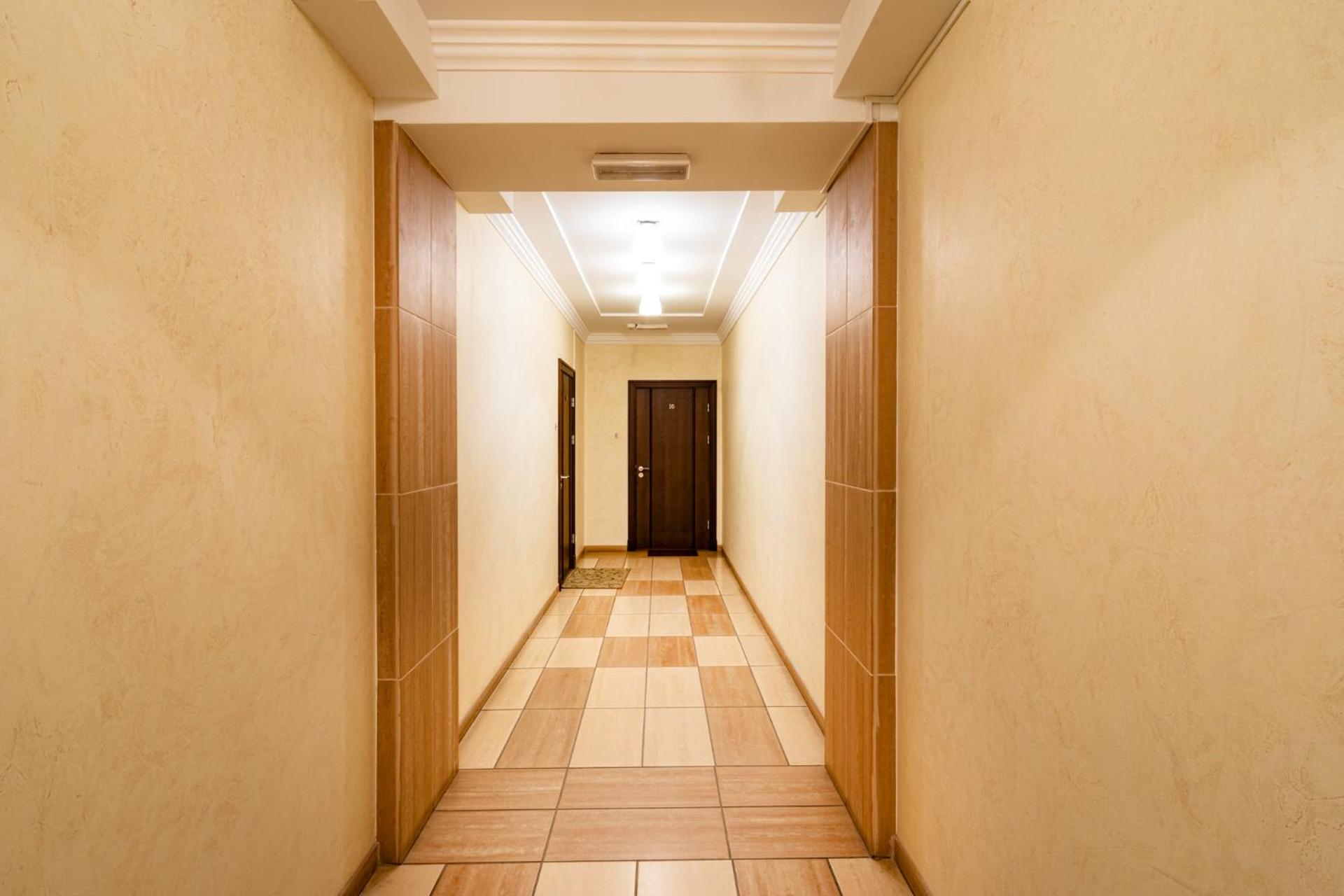 One-Bedroom Apartment - Photo 17