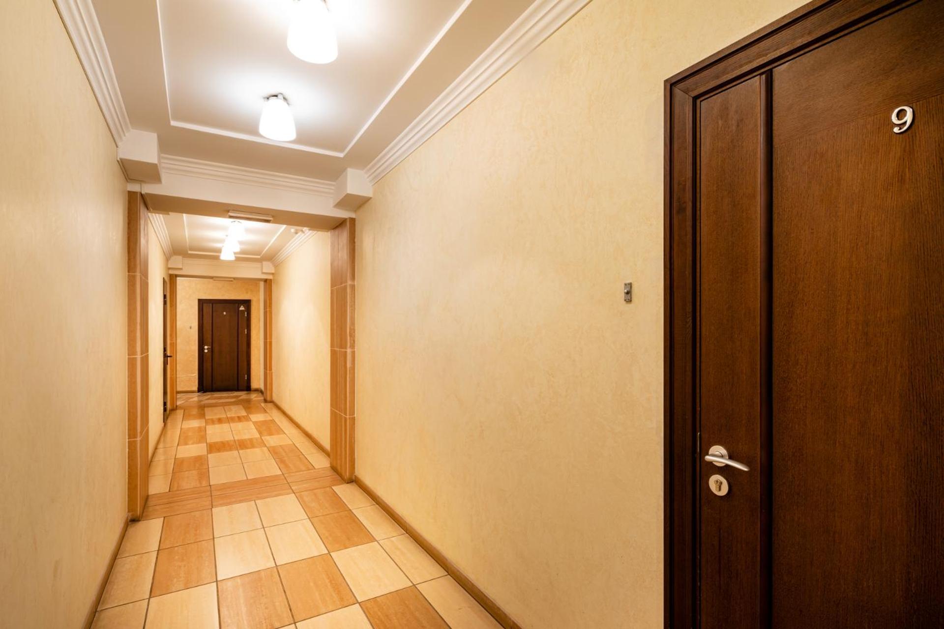One-Bedroom Apartment - Photo 15