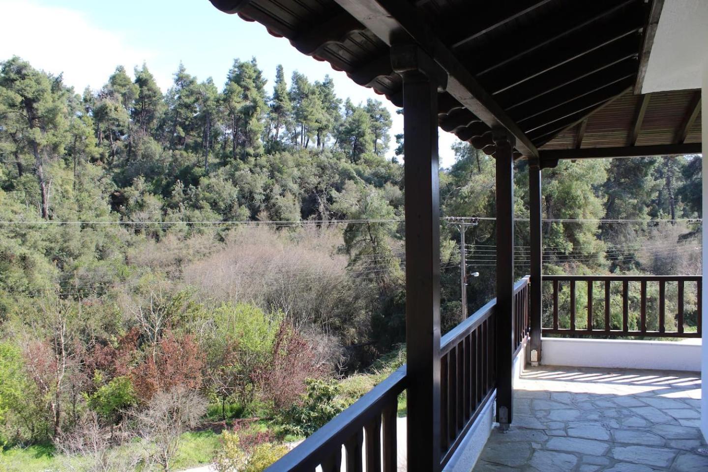 Three-Bedroom Villa photo 3