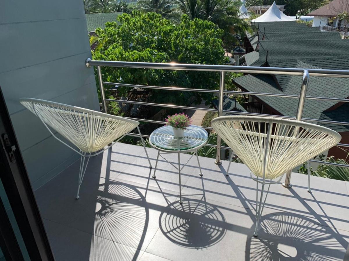 Deluxe Double Room with Garden View photo 2